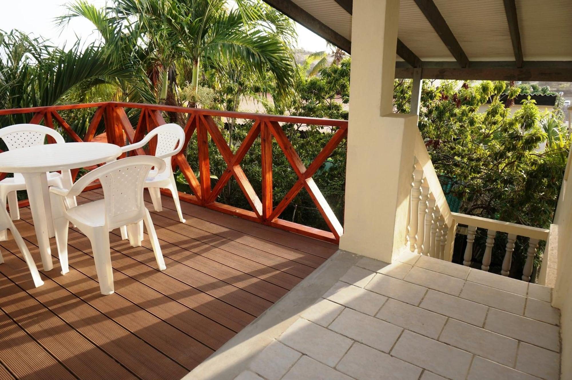 Equipamiento de Habitación Hersher Studios & Apartments