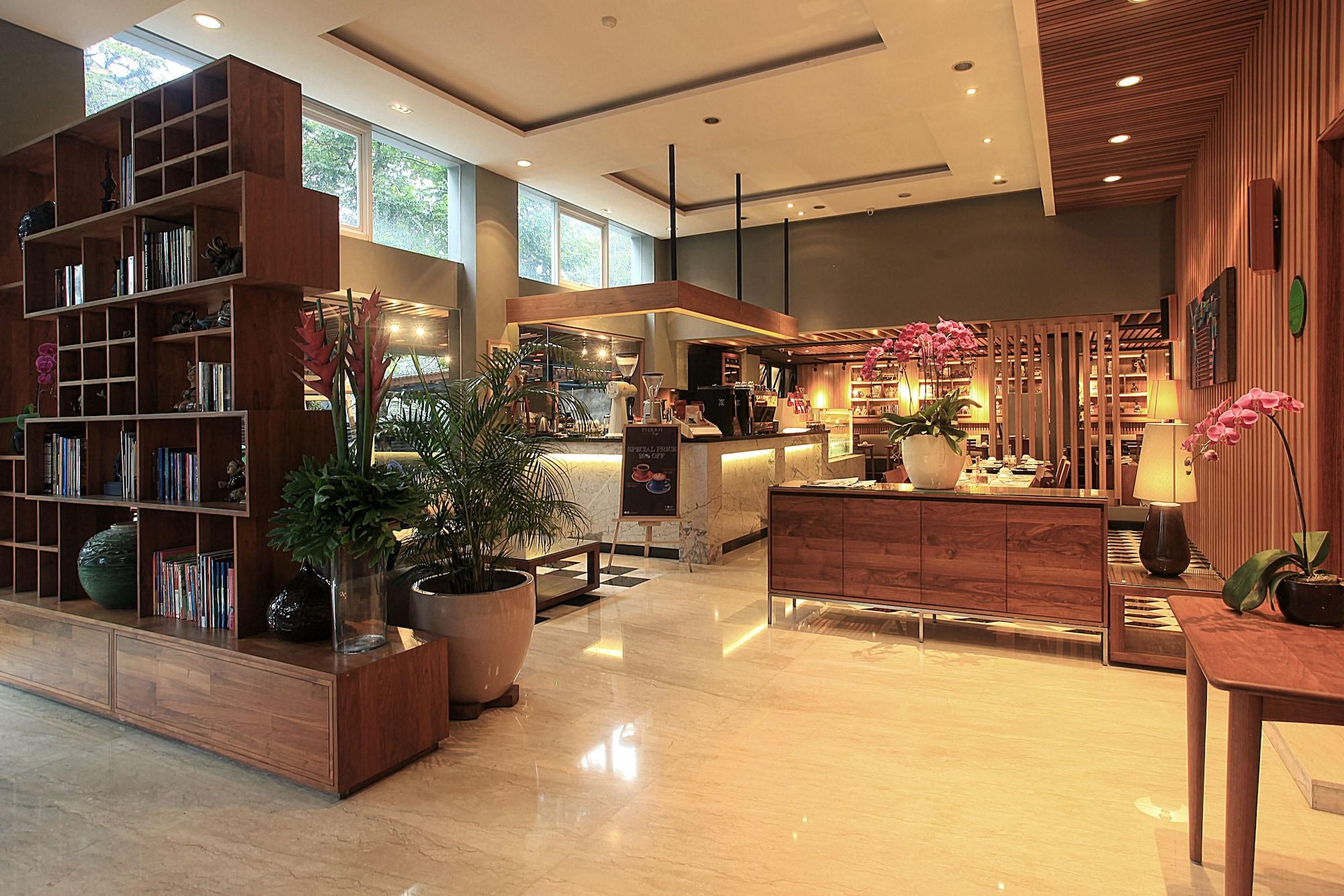 Vista Lobby Ivory Hotel Bandung