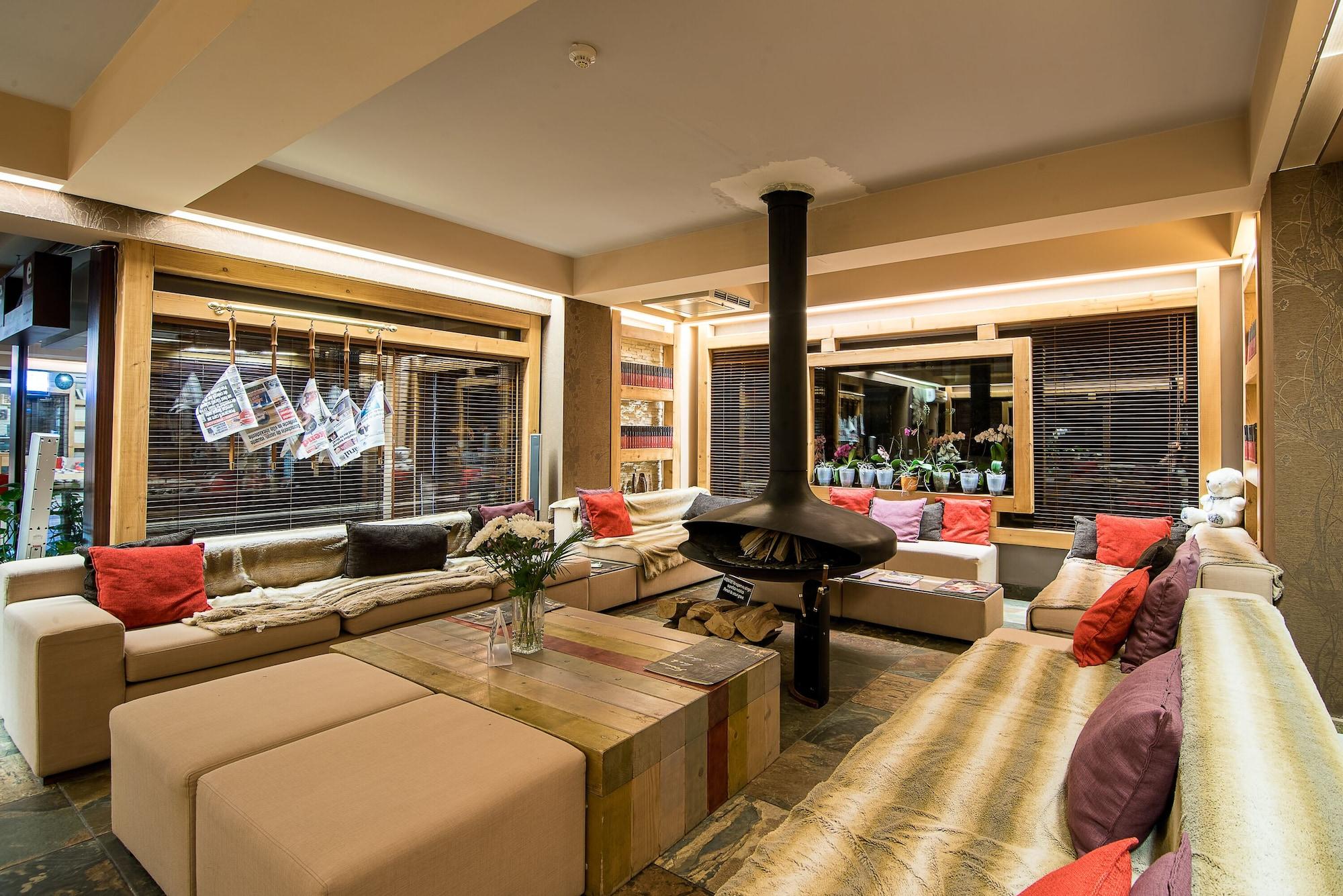 Vista Lobby Ioana Hotels