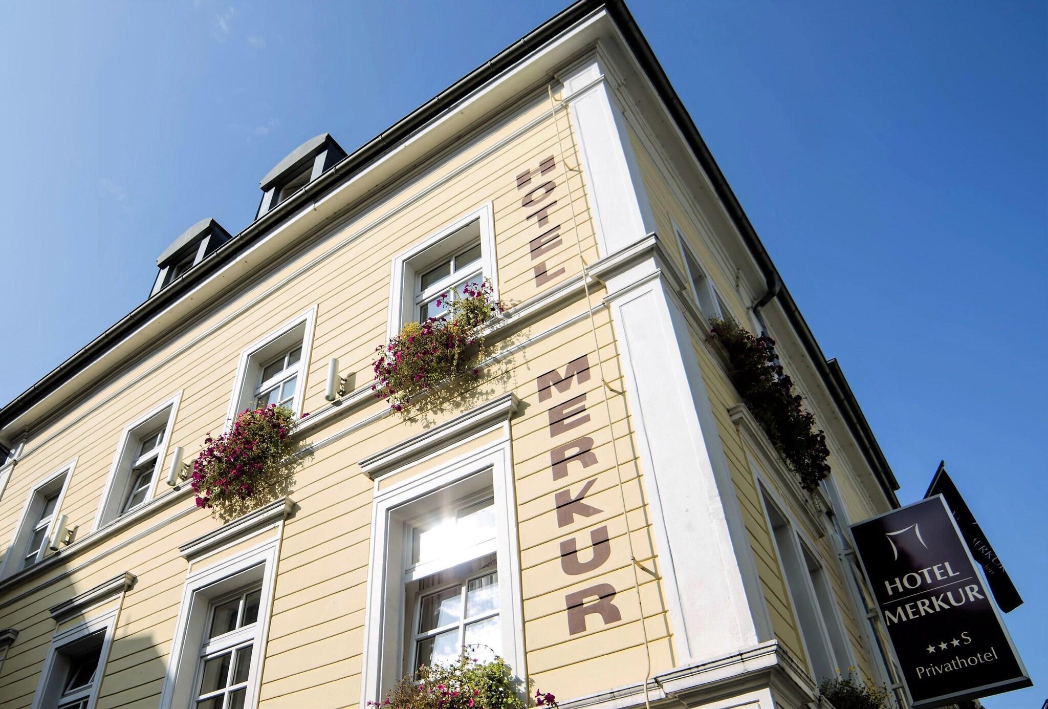 Vista Exterior Hotel Merkur