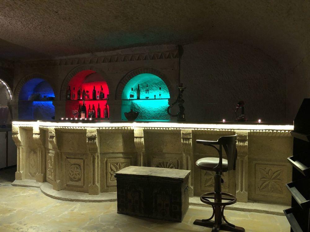 Bar/Salón The Village Cave Hotel
