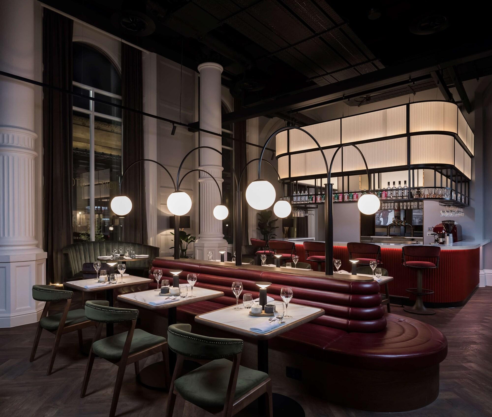 Restaurant Radisson RED Liverpool