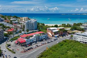 Paquete - Commodore Suites, SureStay Collection by Best Western
