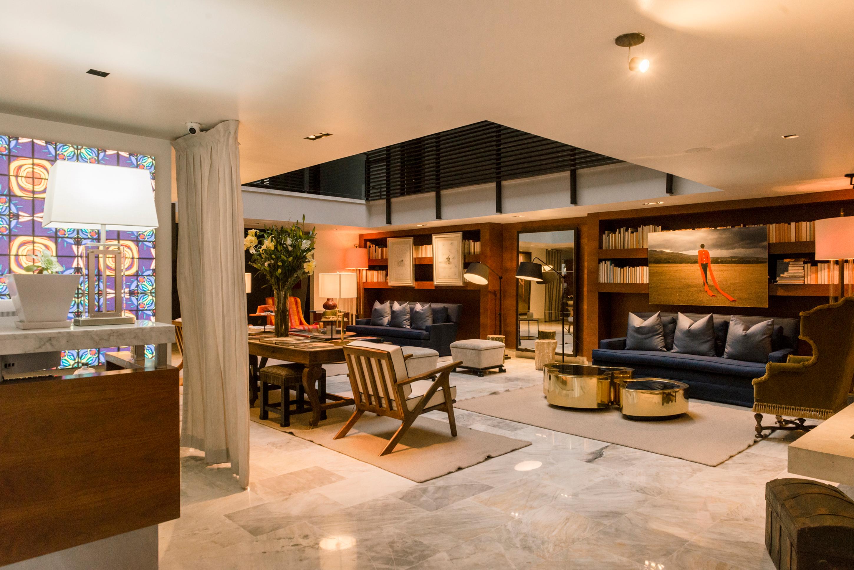 Vista Lobby Matilda