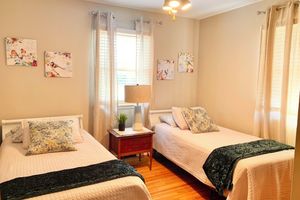 Renta temporal - Fun Escape 2-Ottawa -Starved Rock-
Skydive-4 BR