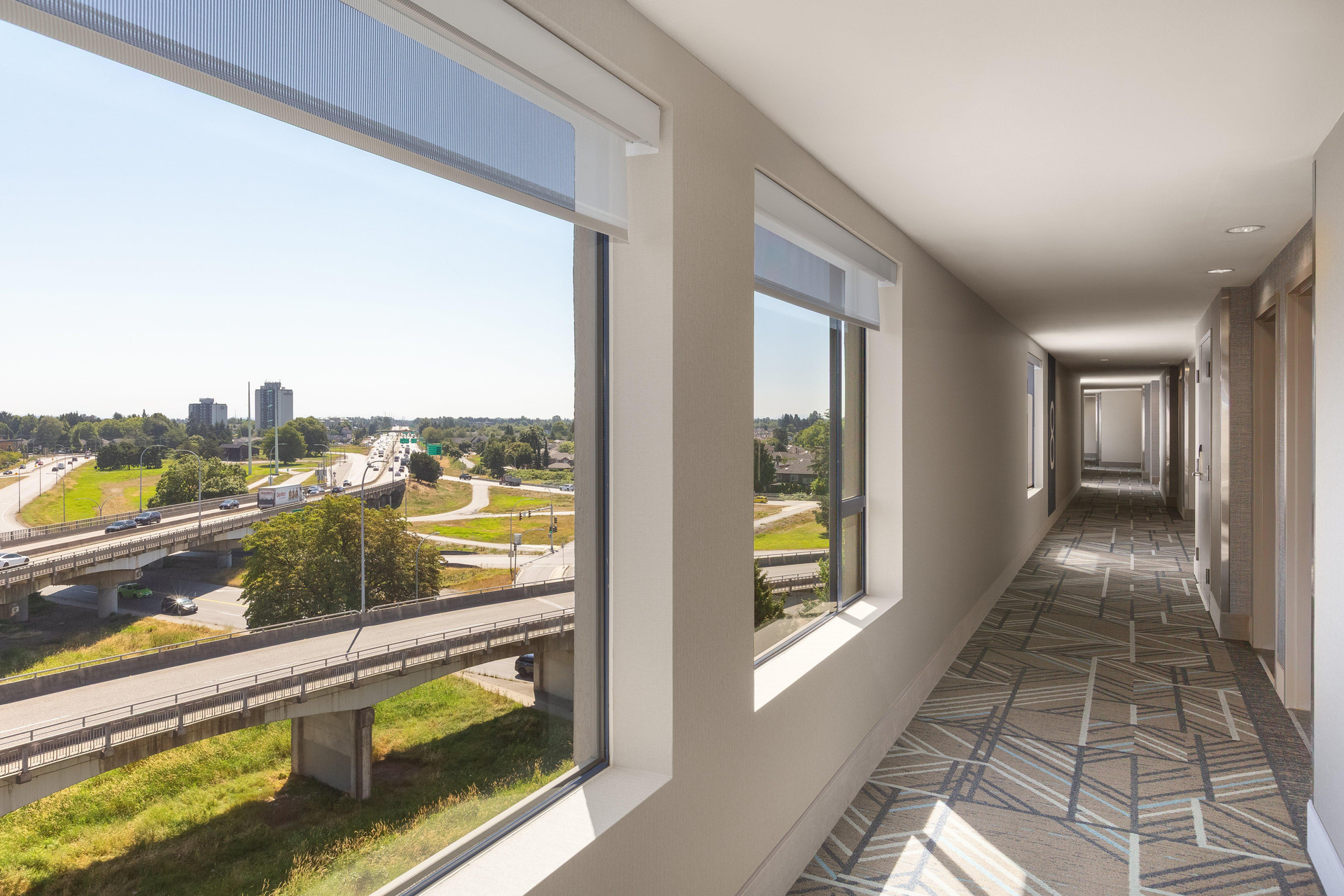 Vista Lobby Holiday Inn Express Vancouver Airport Richmond by IHG