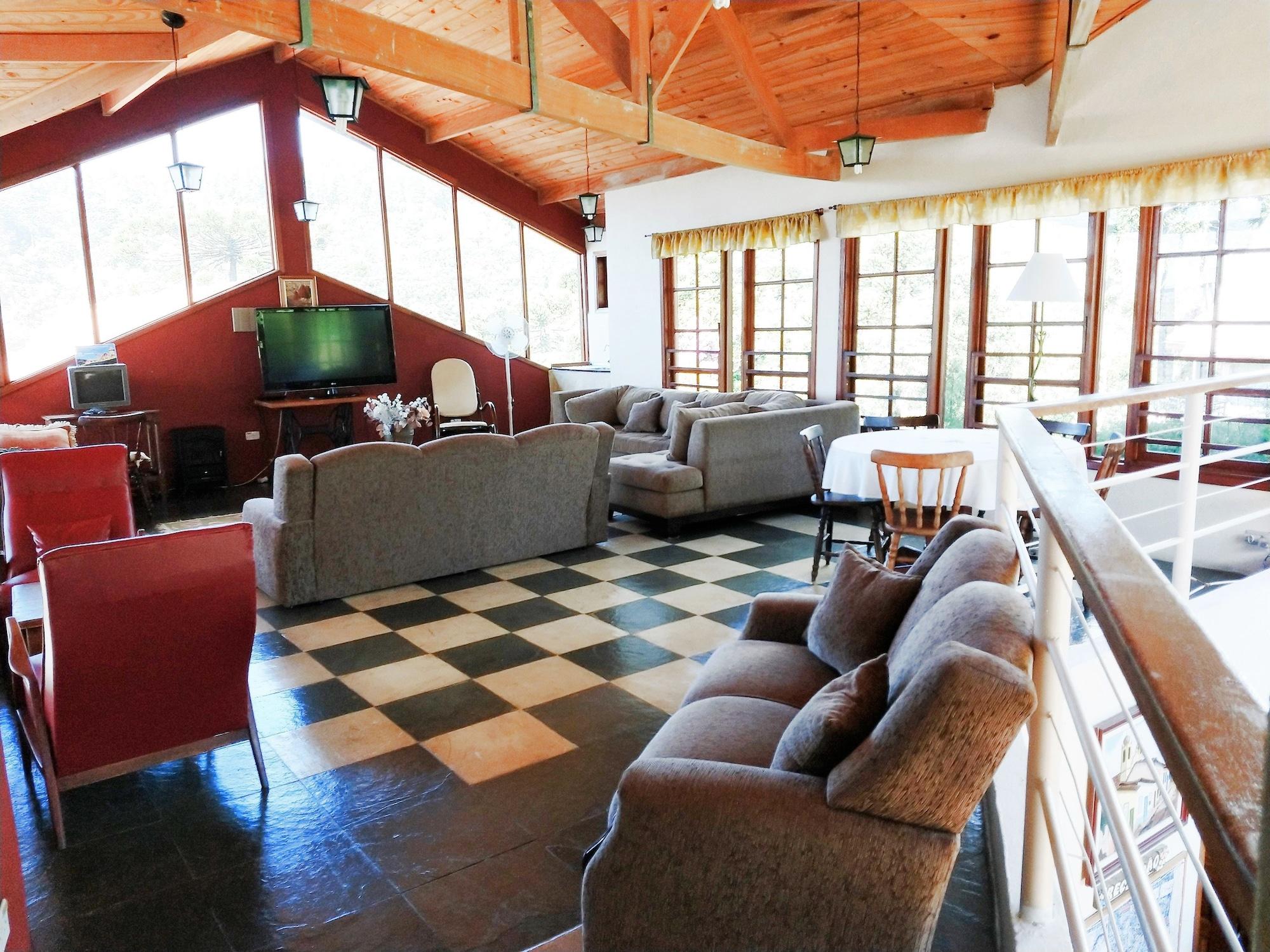 Instalaciones Recreativas Alpenhaus Pousada