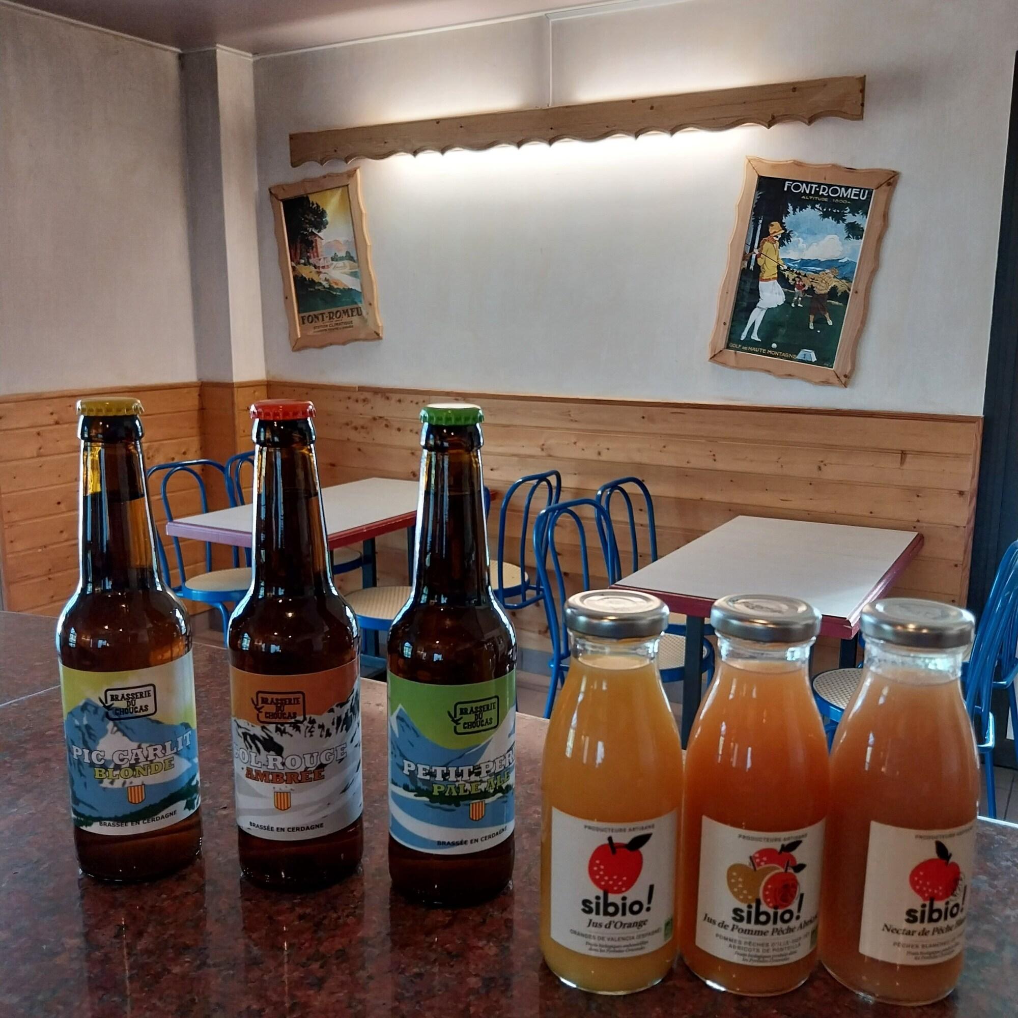 Bar/Salón Oustalet