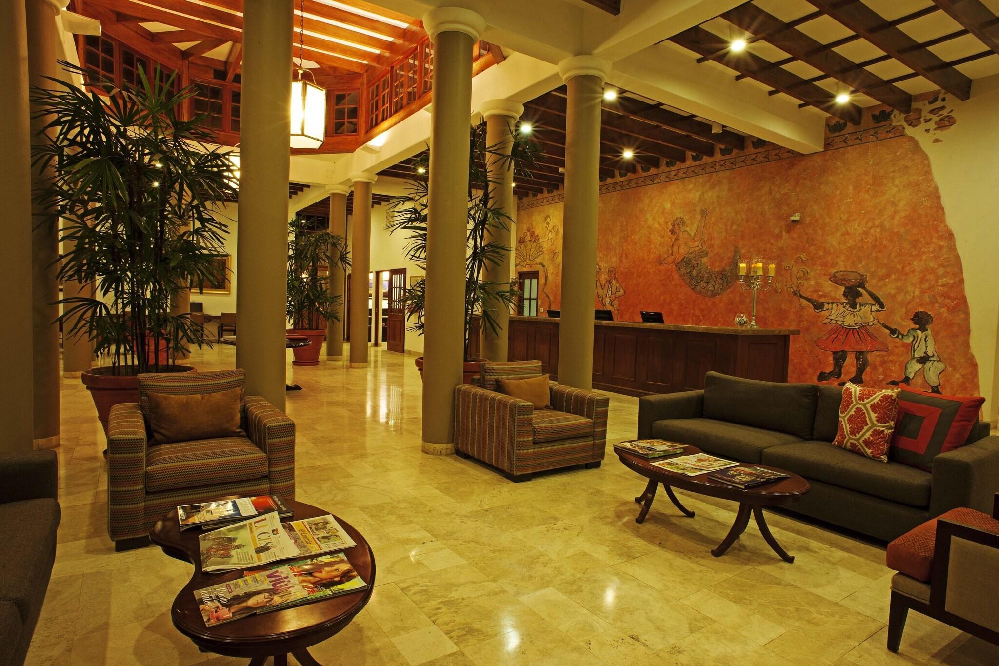 Vista Lobby La Hacienda Bahia Paracas