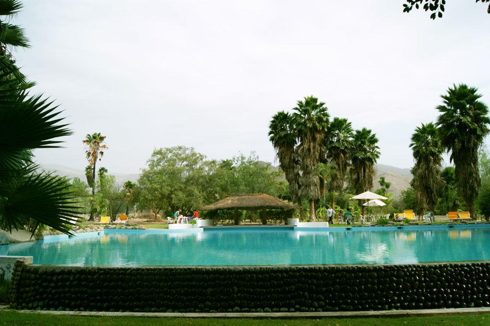 Vista Piscina Hotel Nuevo Cantalloc