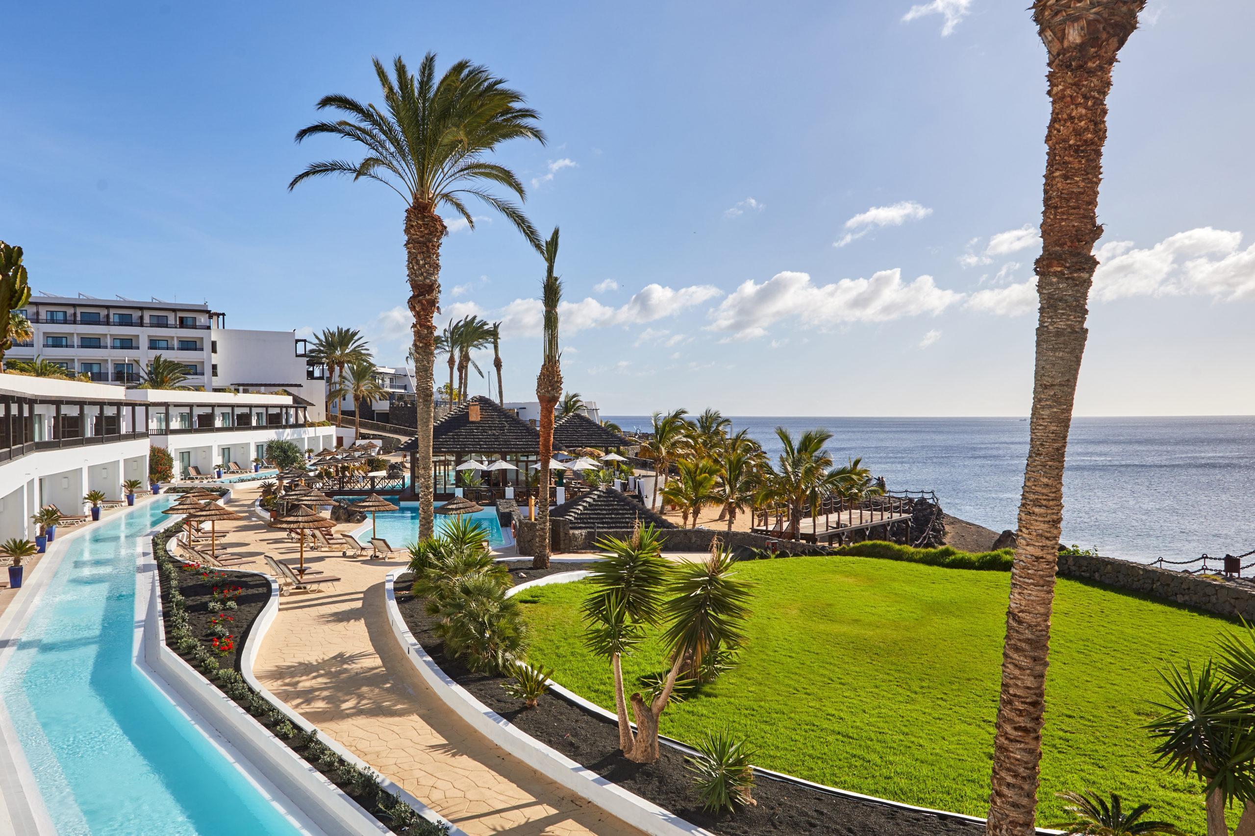 Vista Exterior Secrets Lanzarote Resort & Spa – Adults only (+18)