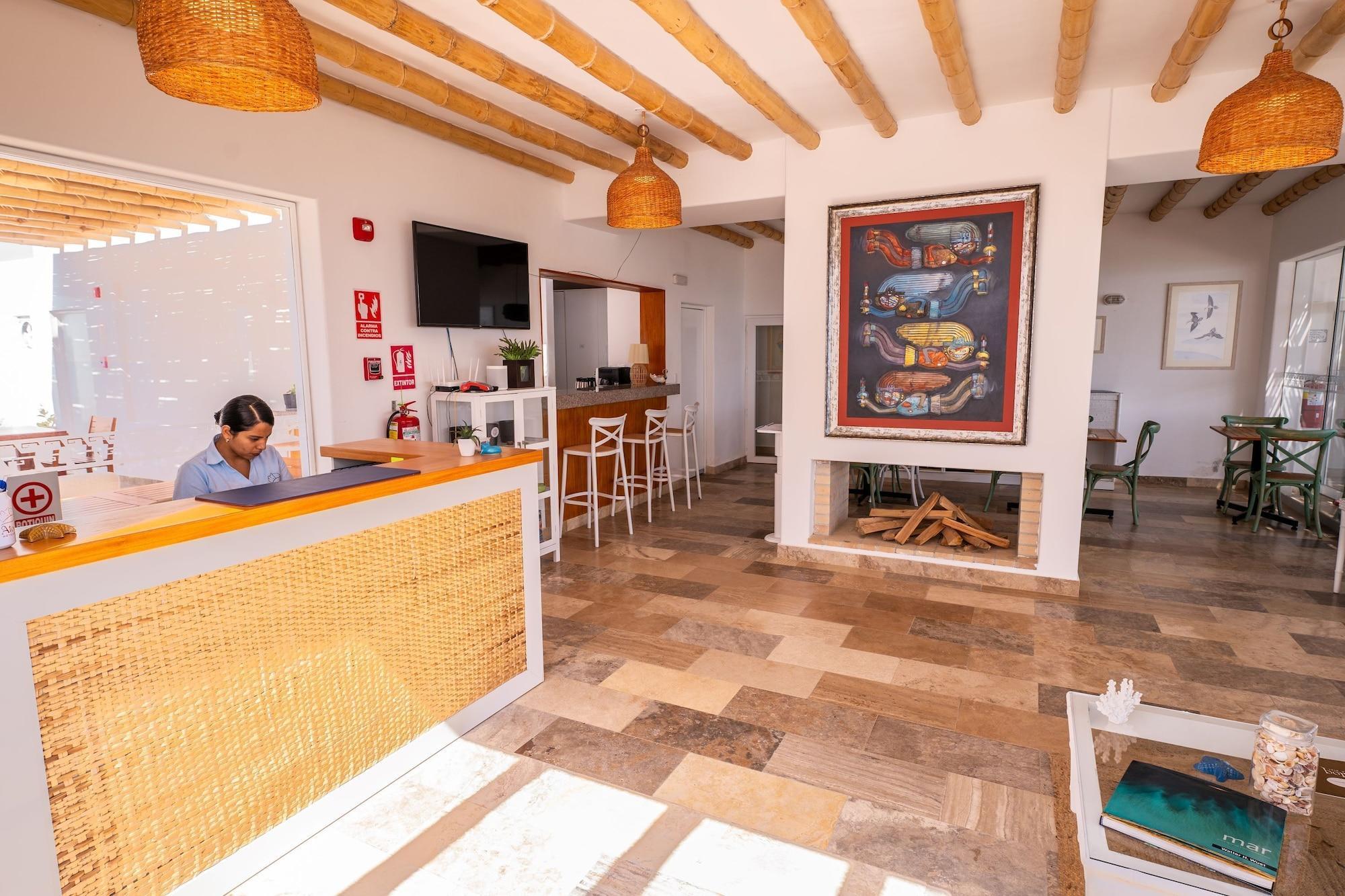 Vista Lobby Atoq Paracas Reserva