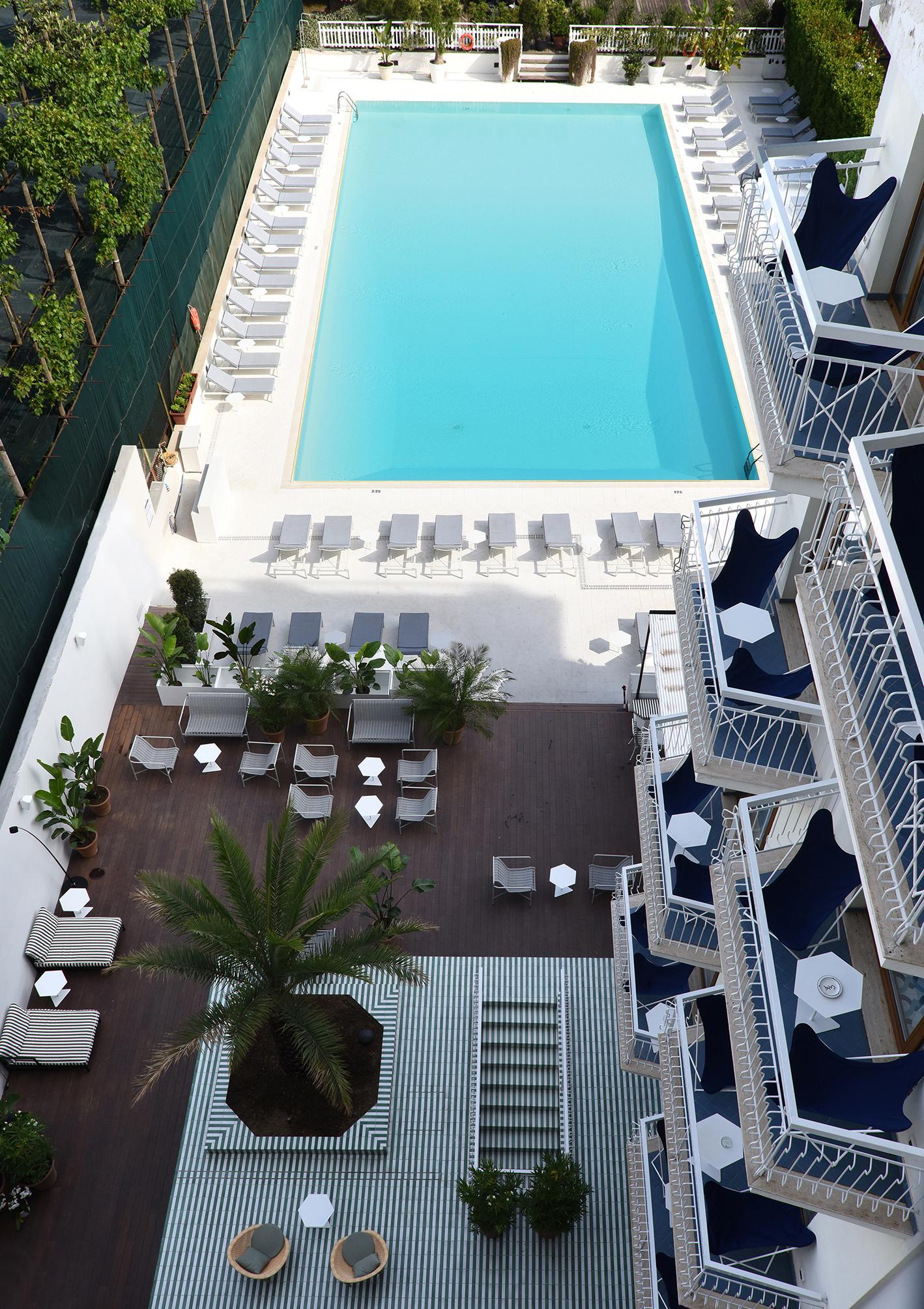 Vista Piscina Grand Hotel Flora