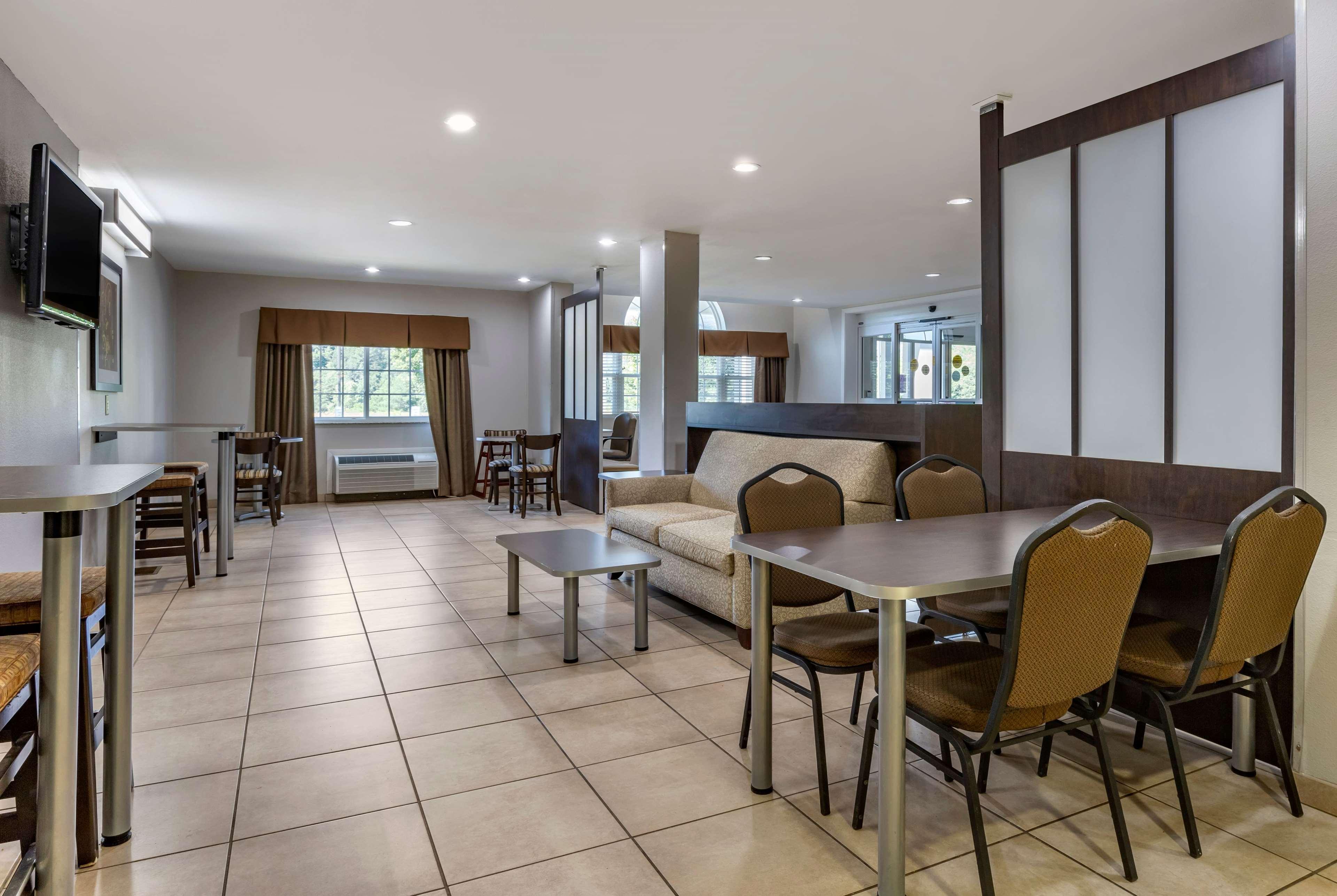 Restaurant Microtel Inn & Suites By Wyndham Sylva Dillsboro