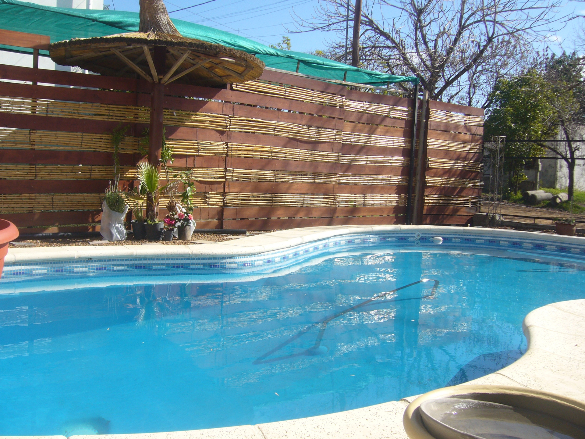 Vista da piscina La Casona de Susana