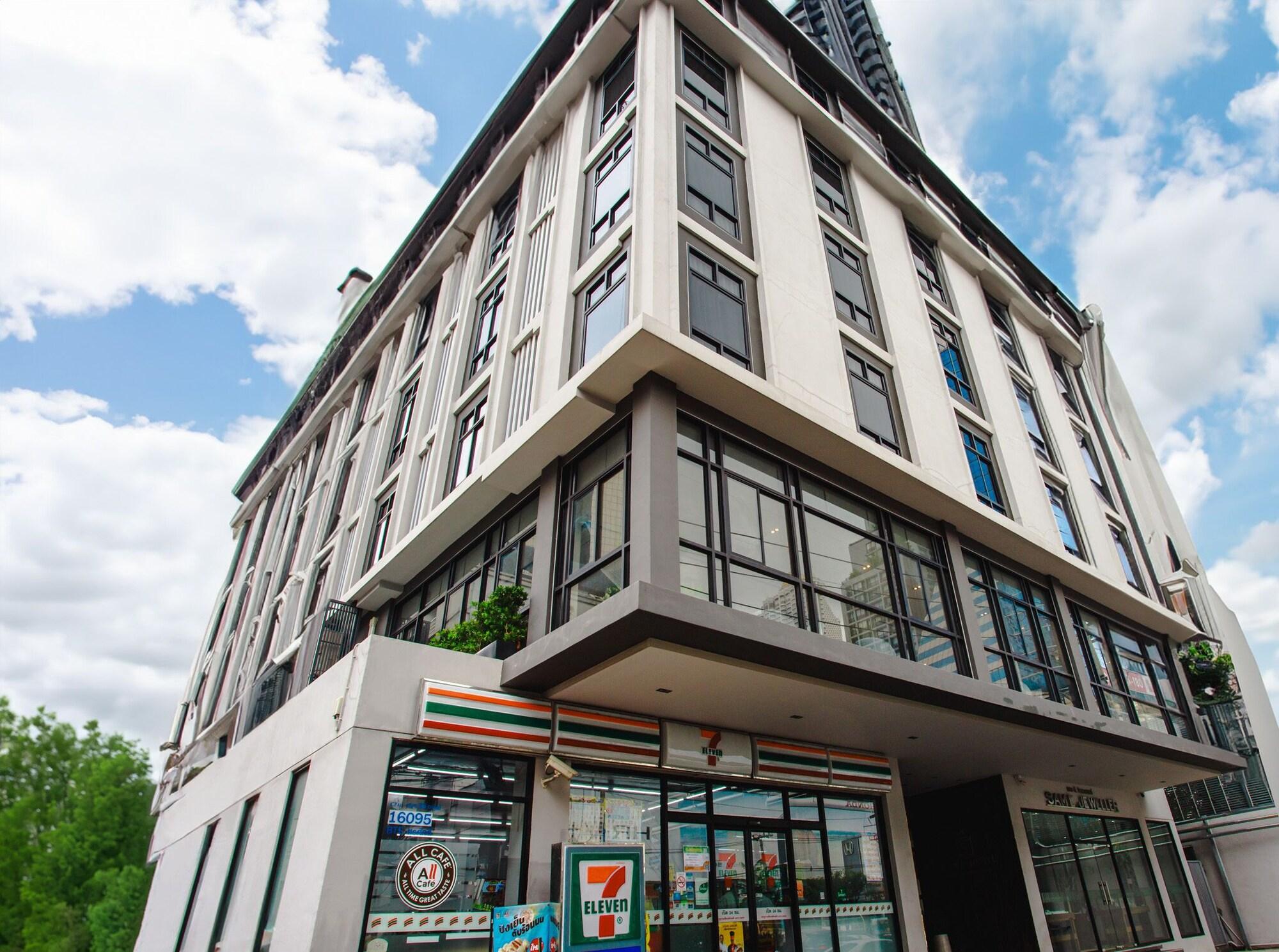 Varios SAM E Hotel Bangkok Sathorn