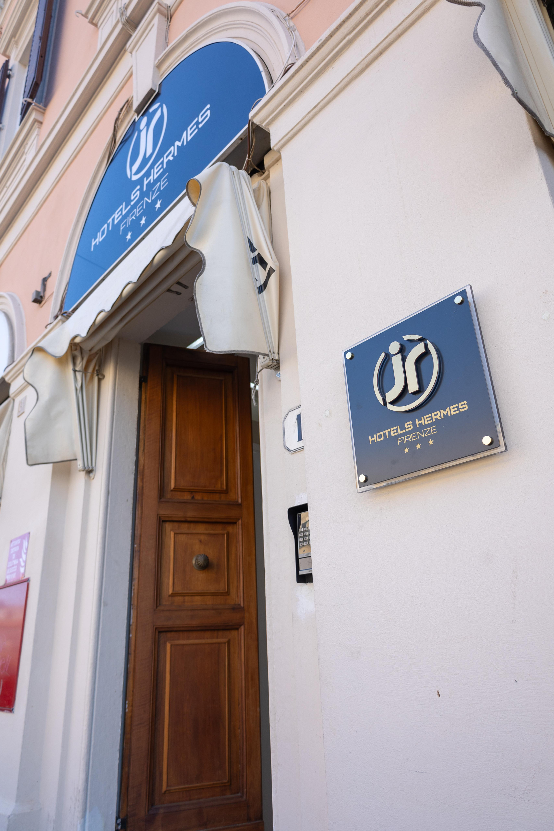 Vista Exterior JR Hotels Hermes Firenze
