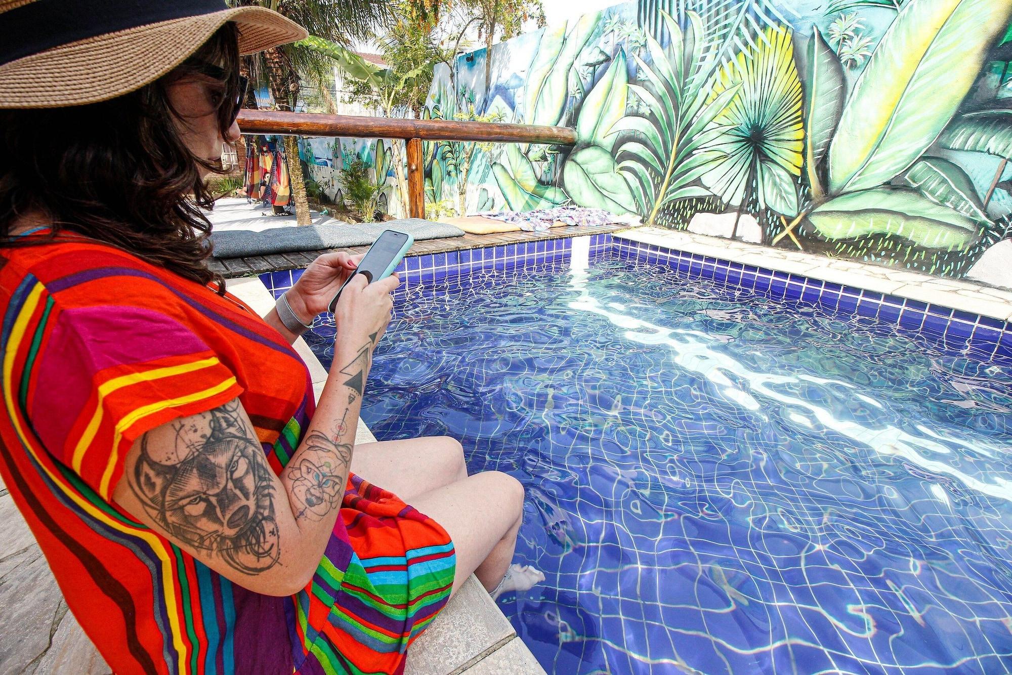 Vista Piscina MARÉ ALTA SUITES