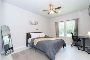 Alojamiento - Zen Estates-Townhome for Small Group 3Br Modern Retreat Near Lake Conroe!