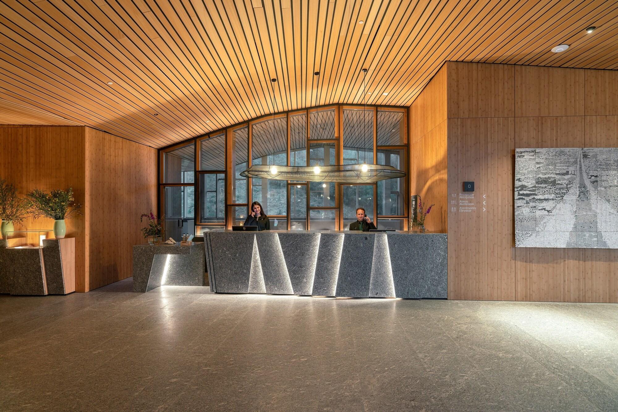 Vista Lobby Parador Costa da Morte