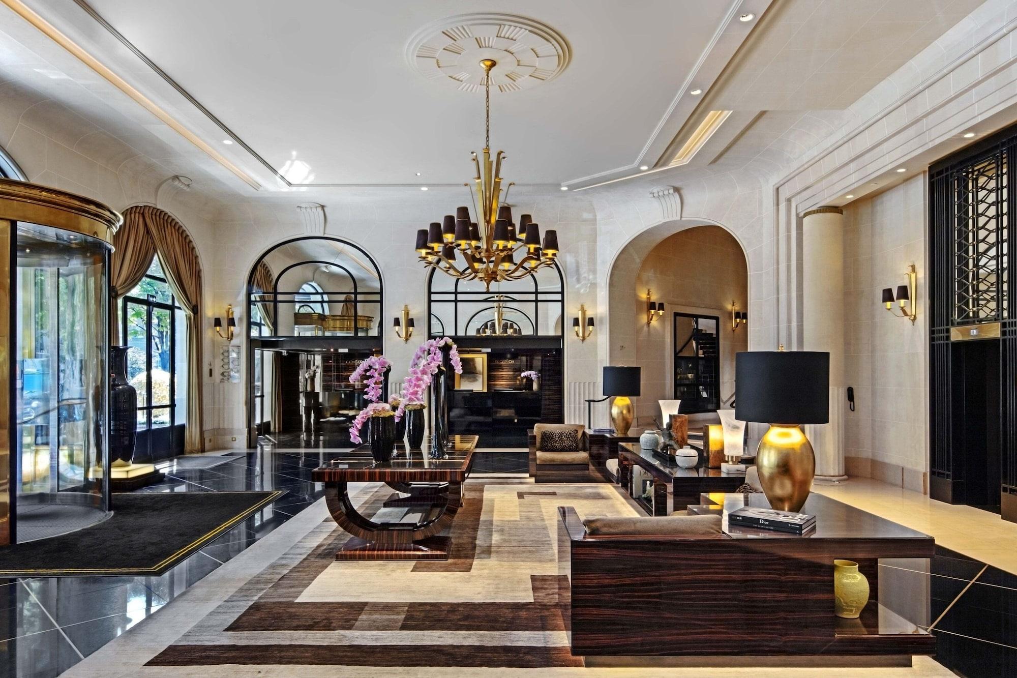Vista Lobby Prince de Galles, a Luxury Collection Hotel, Paris