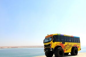 Actividad - Excursión por el desierto en Monster Bus con recogida en el hotel