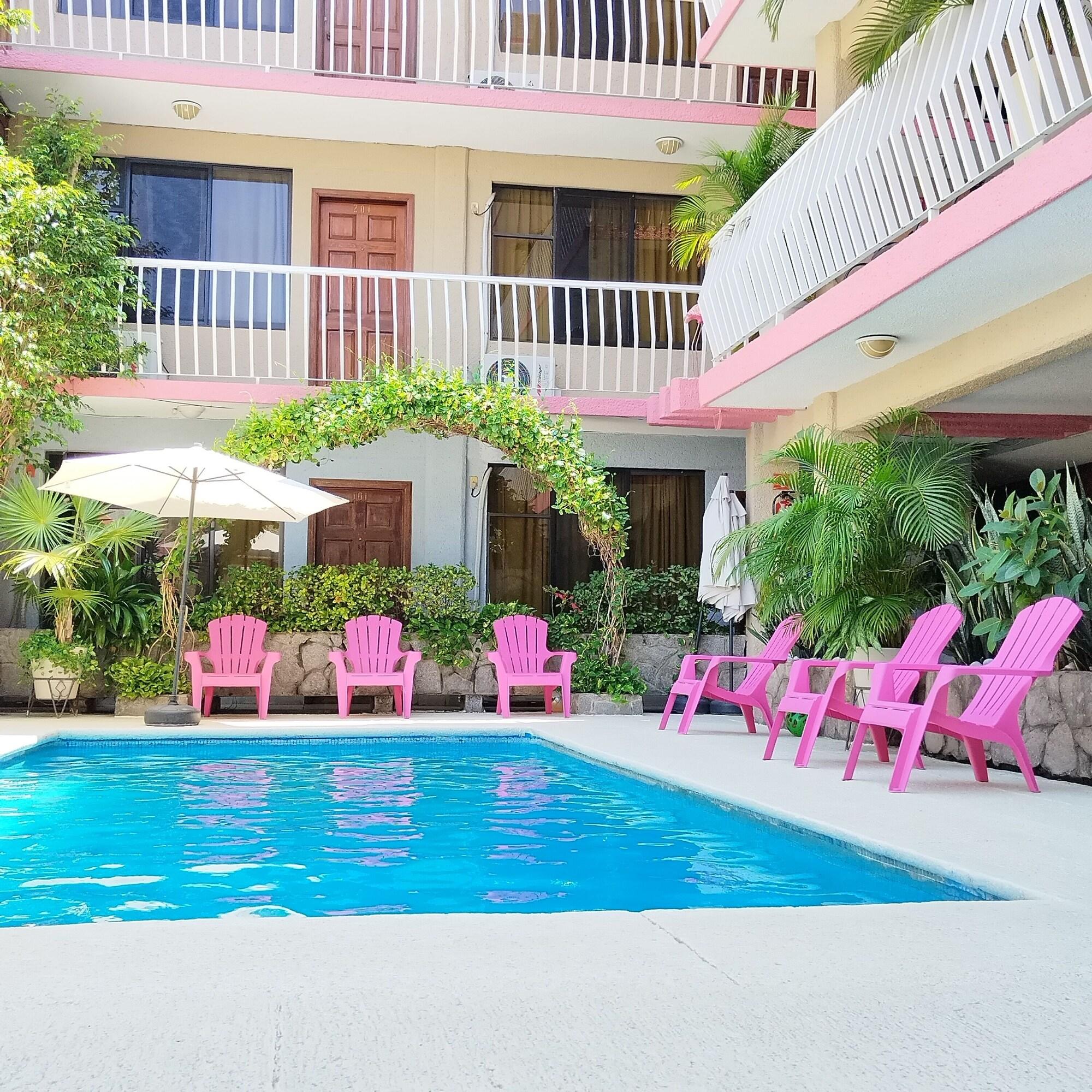 Varios Hotel Valadié