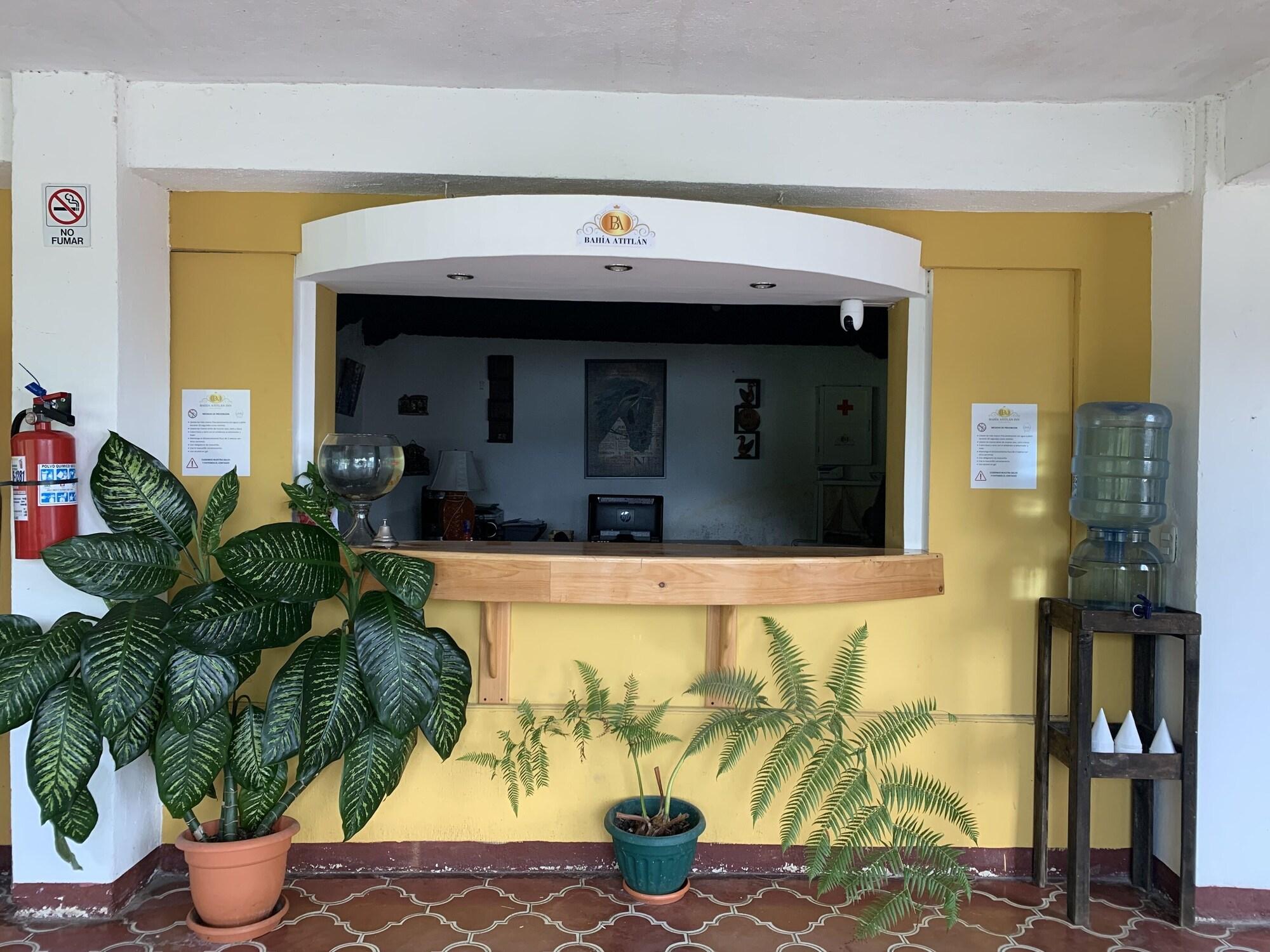 Vista Lobby Hotel Bahia Atitlan Inn