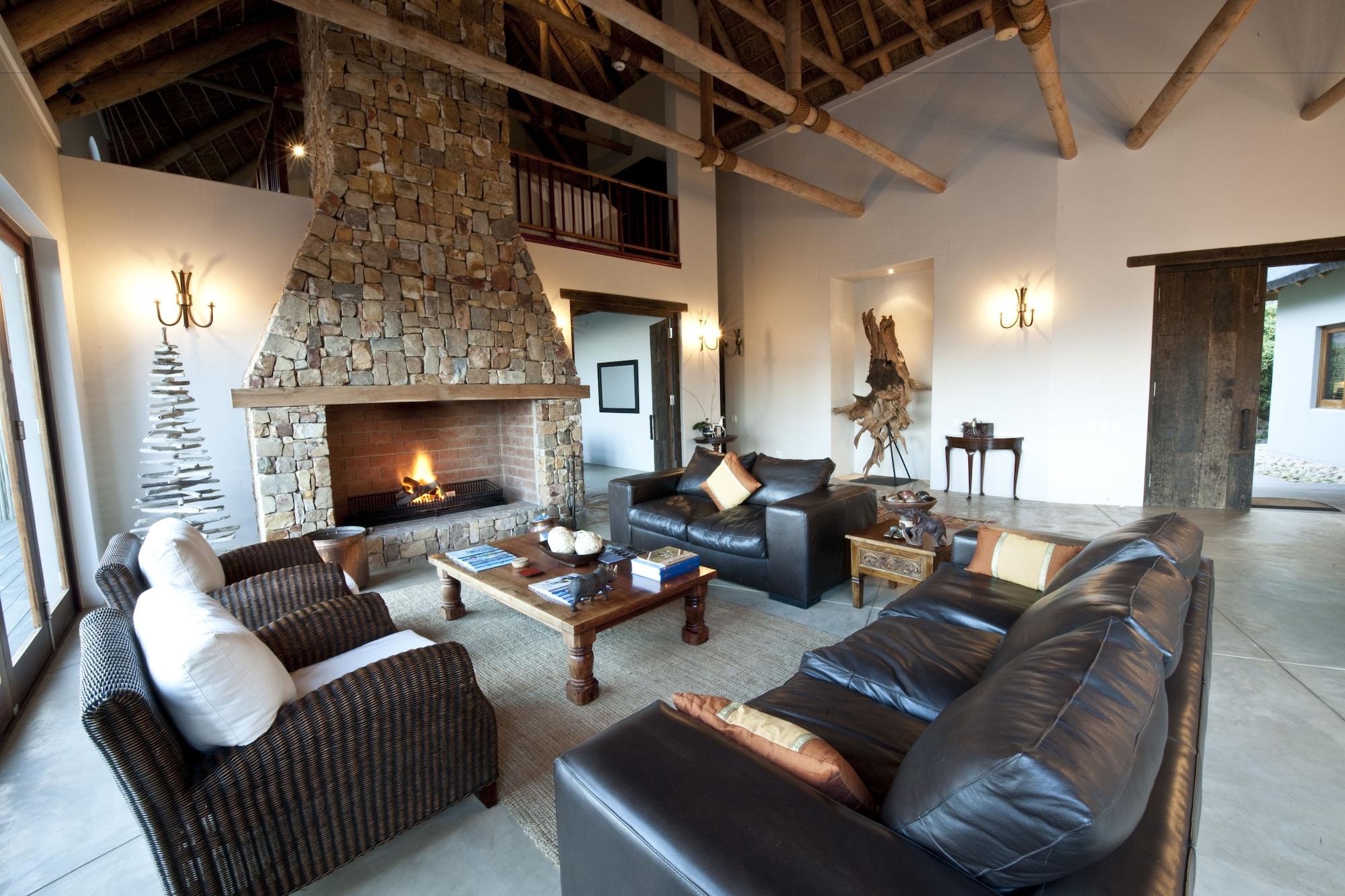 Varios Tamodi Lodge and Stables