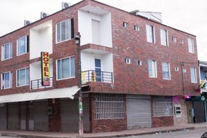 Alojamiento - Hotel Queen Sofia