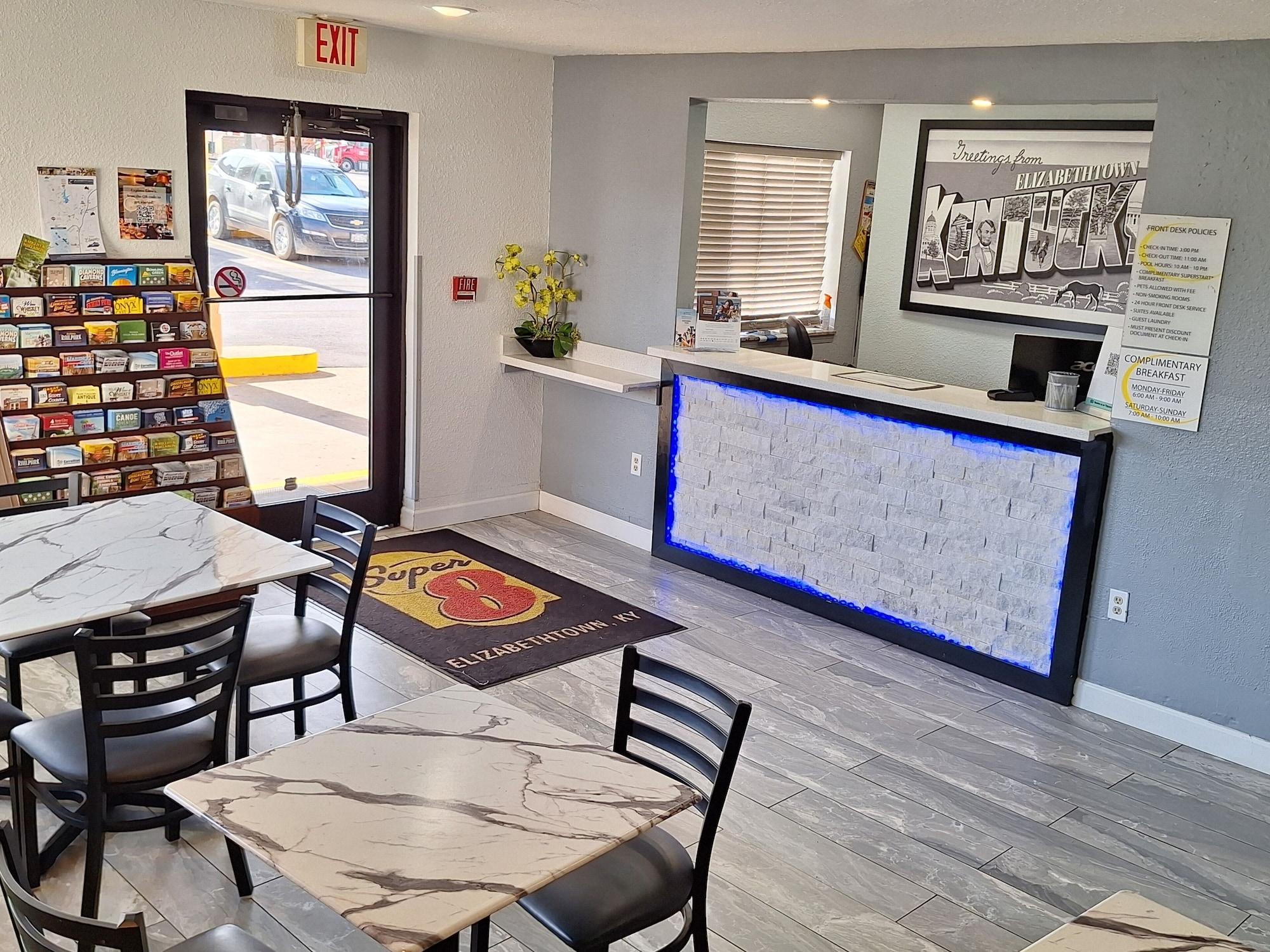 Vista Lobby Super 8 by Wyndham Elizabethtown