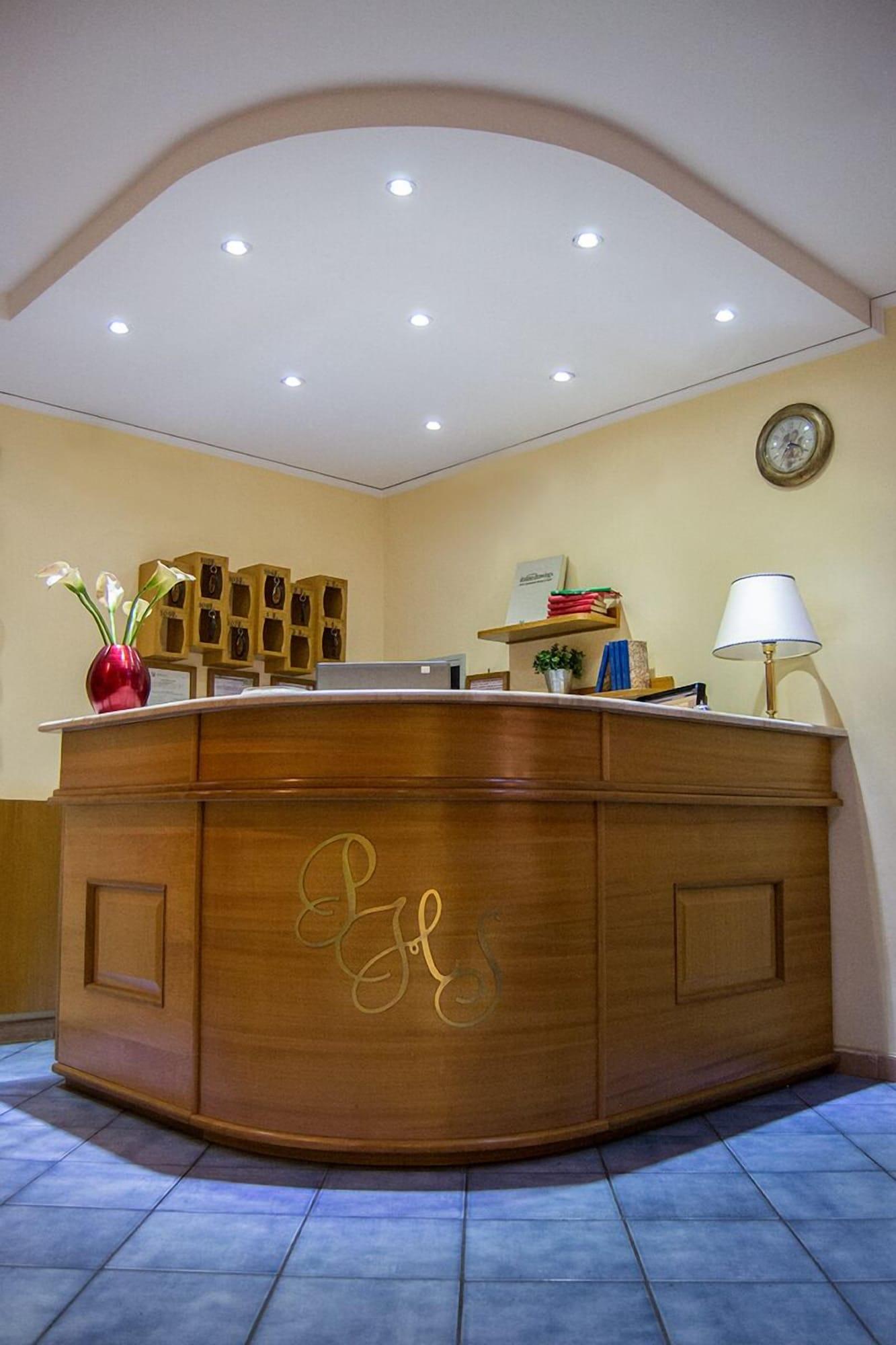 Varios Hotel Piccolo Sogno