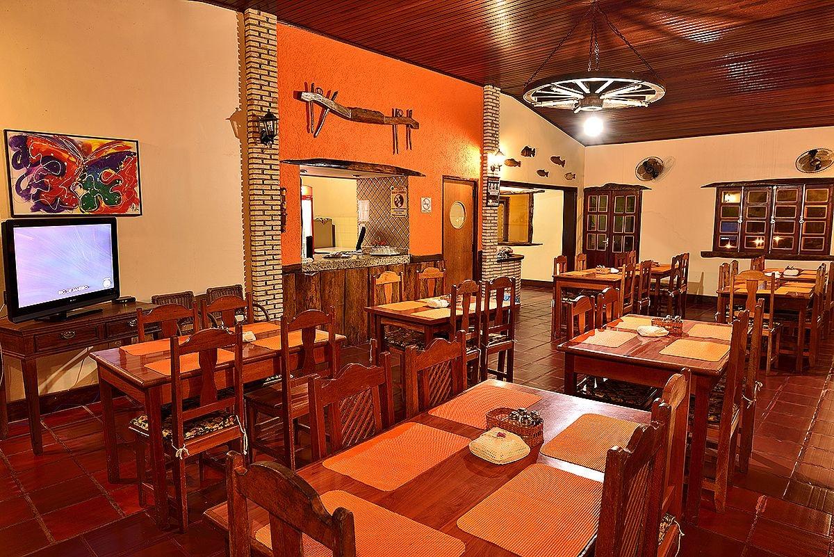 Bar/Salón Pousada Piuval