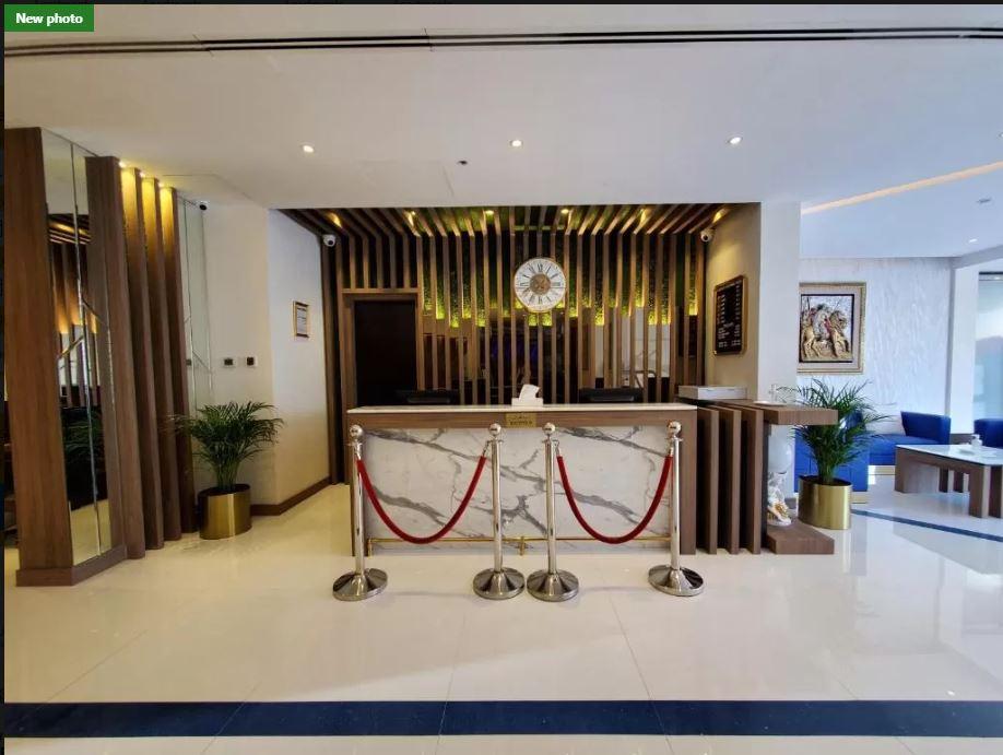 Vista Lobby Skylark Hotel Apartments
