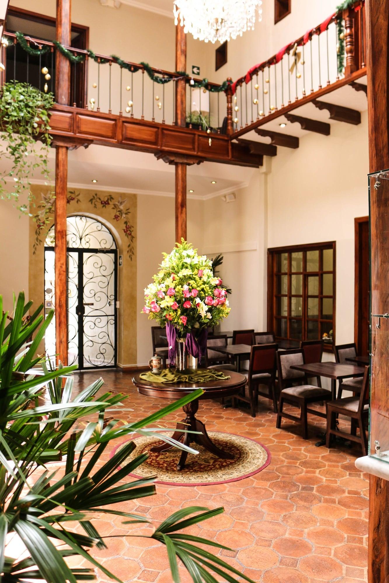 Vista Lobby Santa Lucia House - Forum