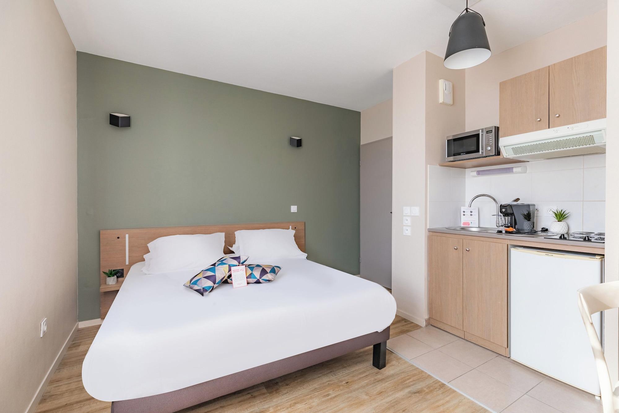 Varios Appart'City Confort Niort Centre