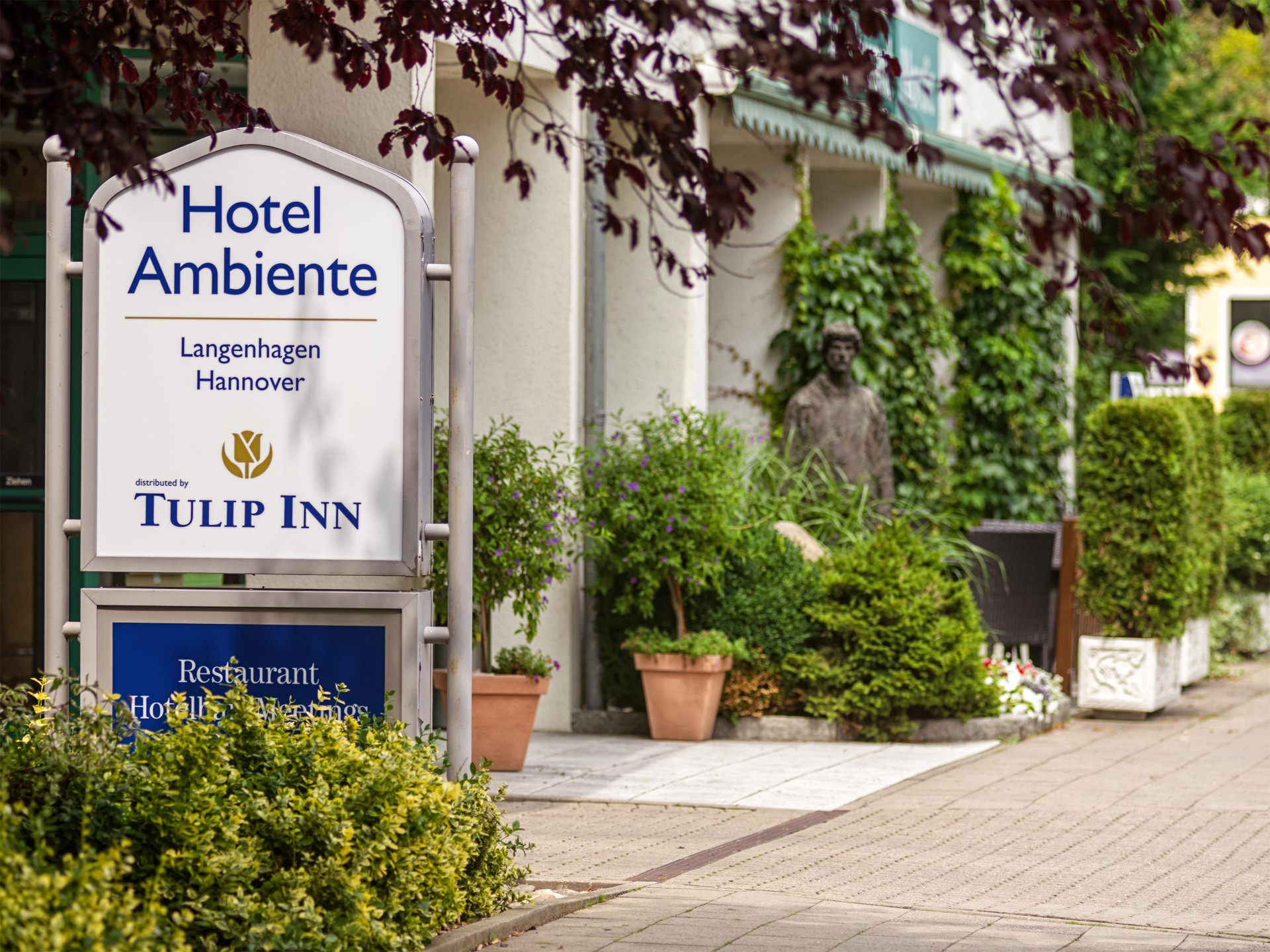 Vista Exterior Hotel Ambiente Langenhagen Hannover by Tulip Inn