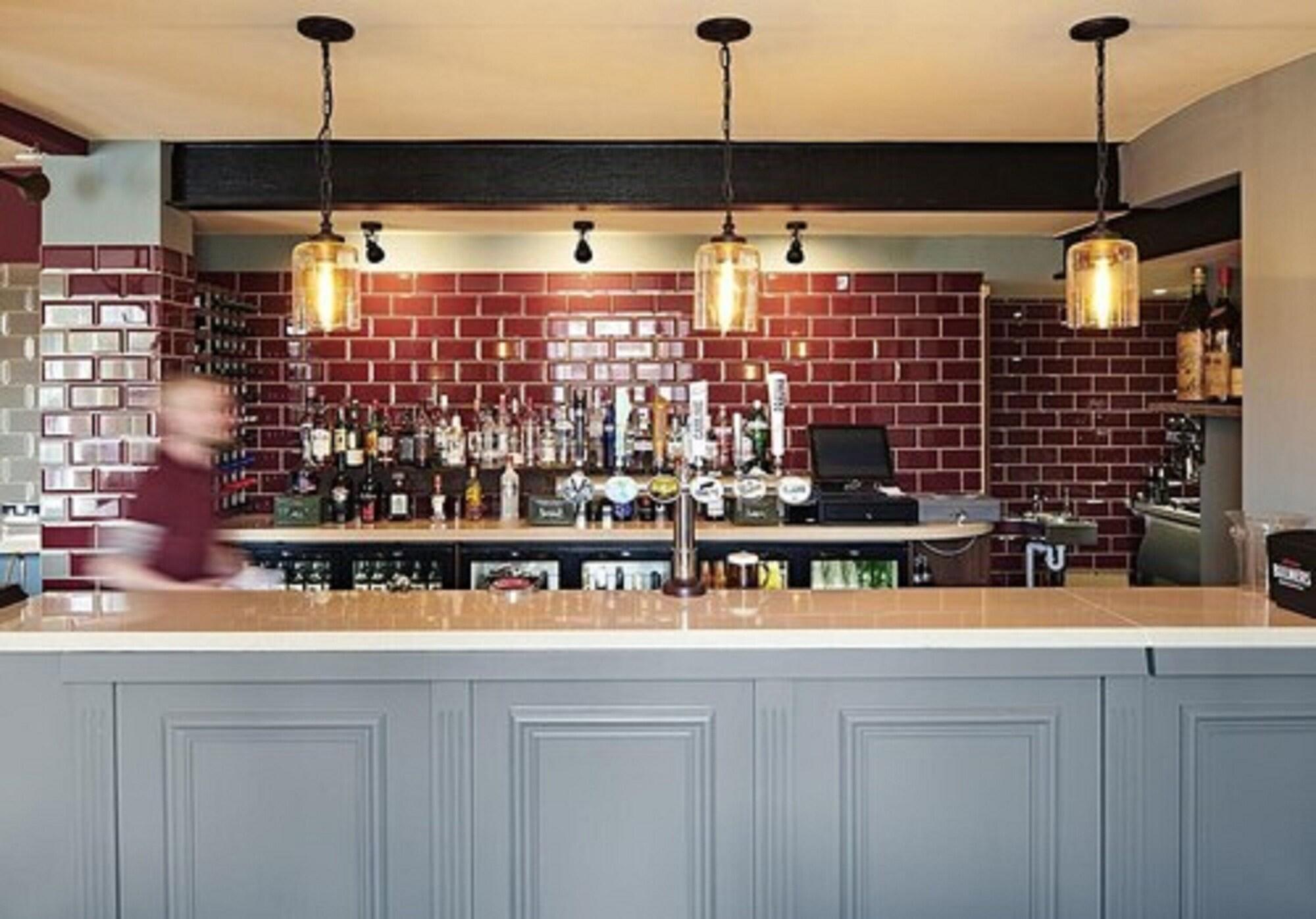 Vista Lobby The Frampton Arms
