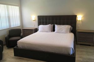 Alojamiento - Elizabeth House Inn