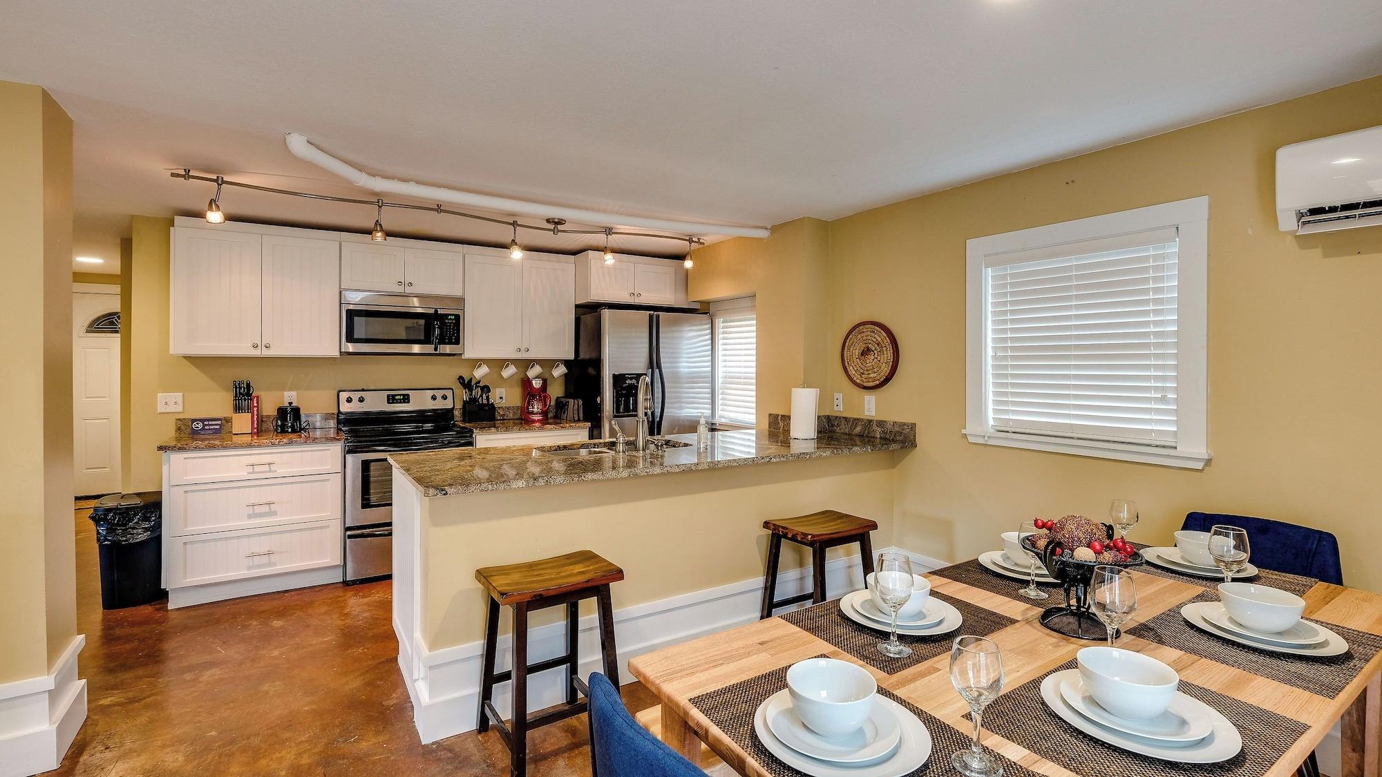 Restaurant Refresh at Rivermist 2 Units with Pool