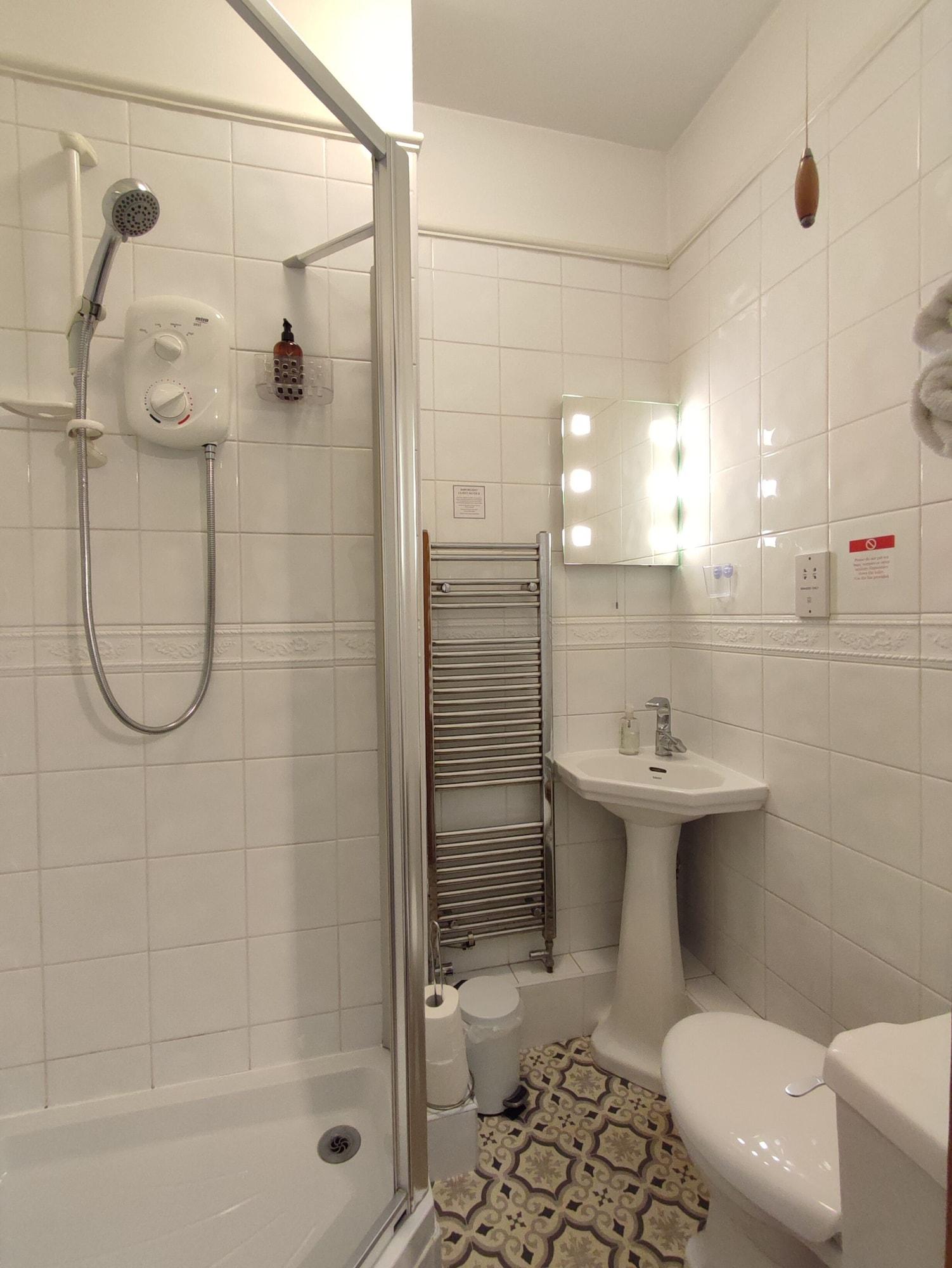 Equipamiento de Habitación Anton Guest House B&B