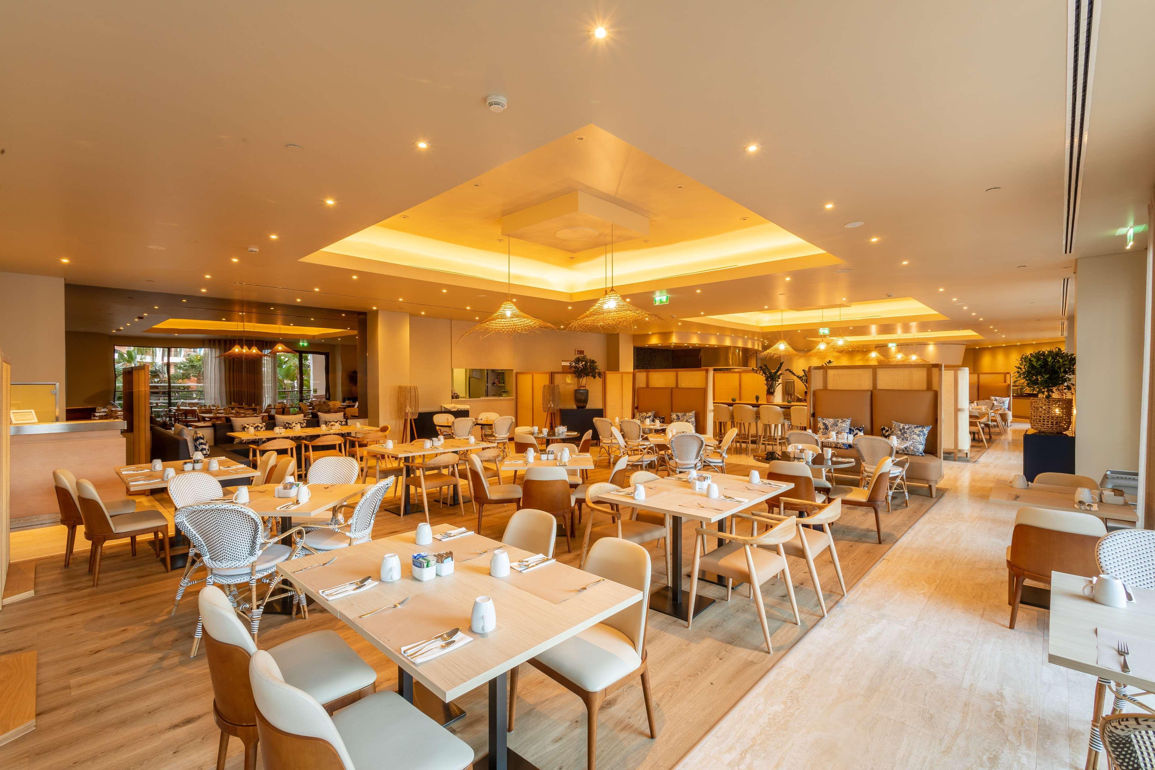 Restaurant Hilton Vilamoura As Cascatas Golf Resort & Spa