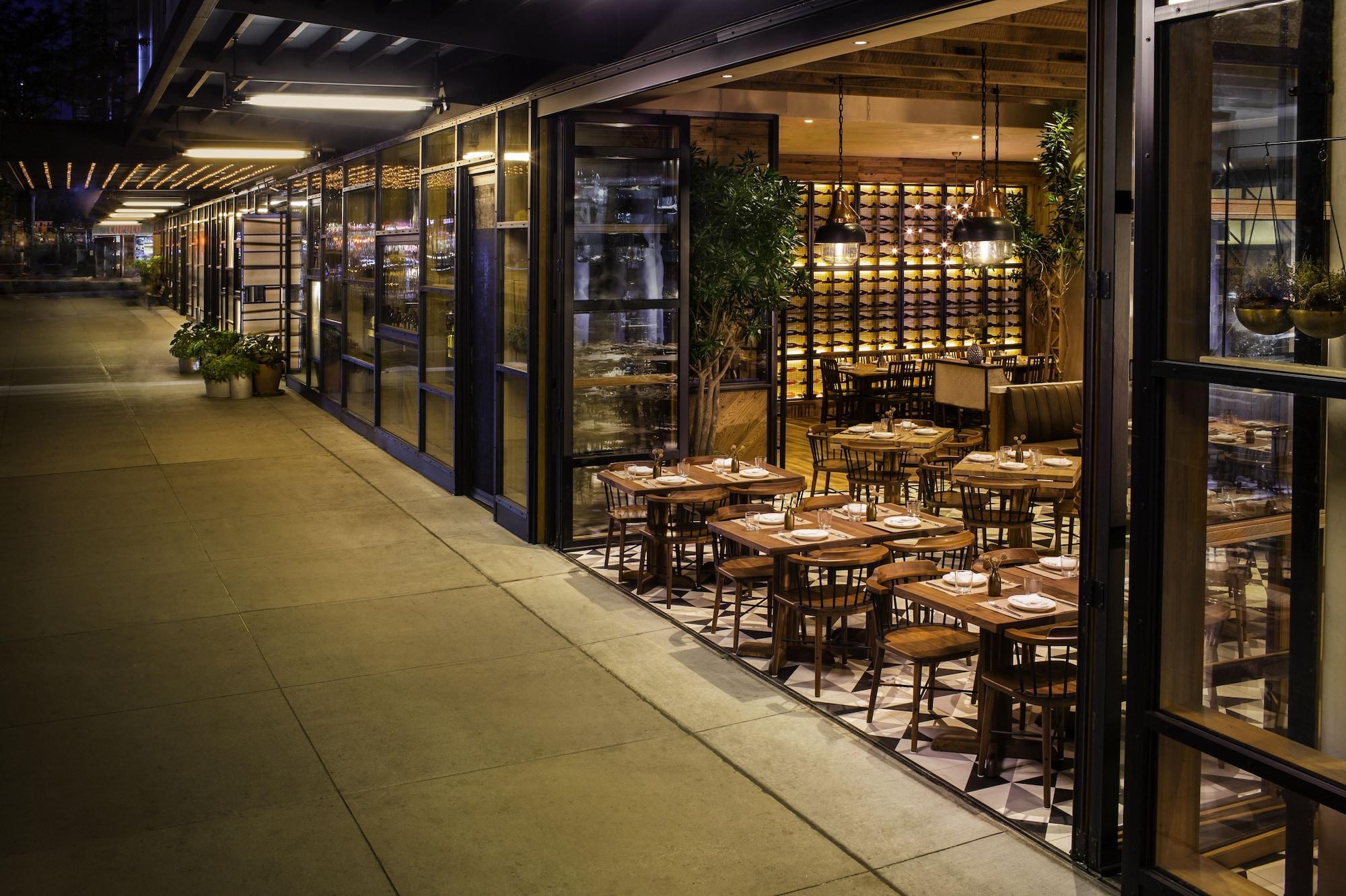 Restaurant Kimpton Hotel Eventi by IHG
