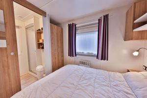 Alojamiento - Grand Mobil-home 6 persons 3 bedrooms 2 bathrooms camping 3* Parc de la Fecht