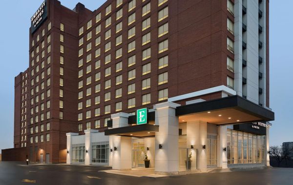 Embassy Suites by Hilton Toronto Airport