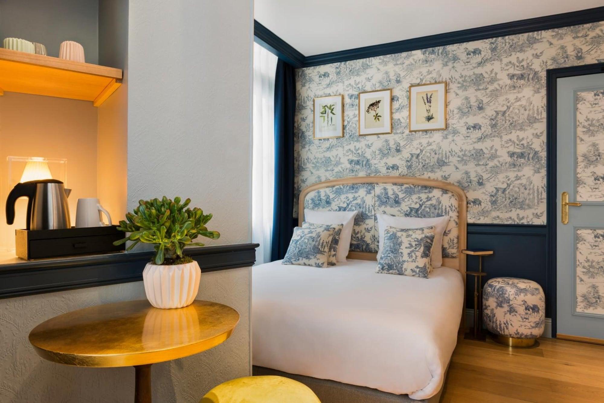 Varios Hôtel de Neuve Le Marais by Happyculture