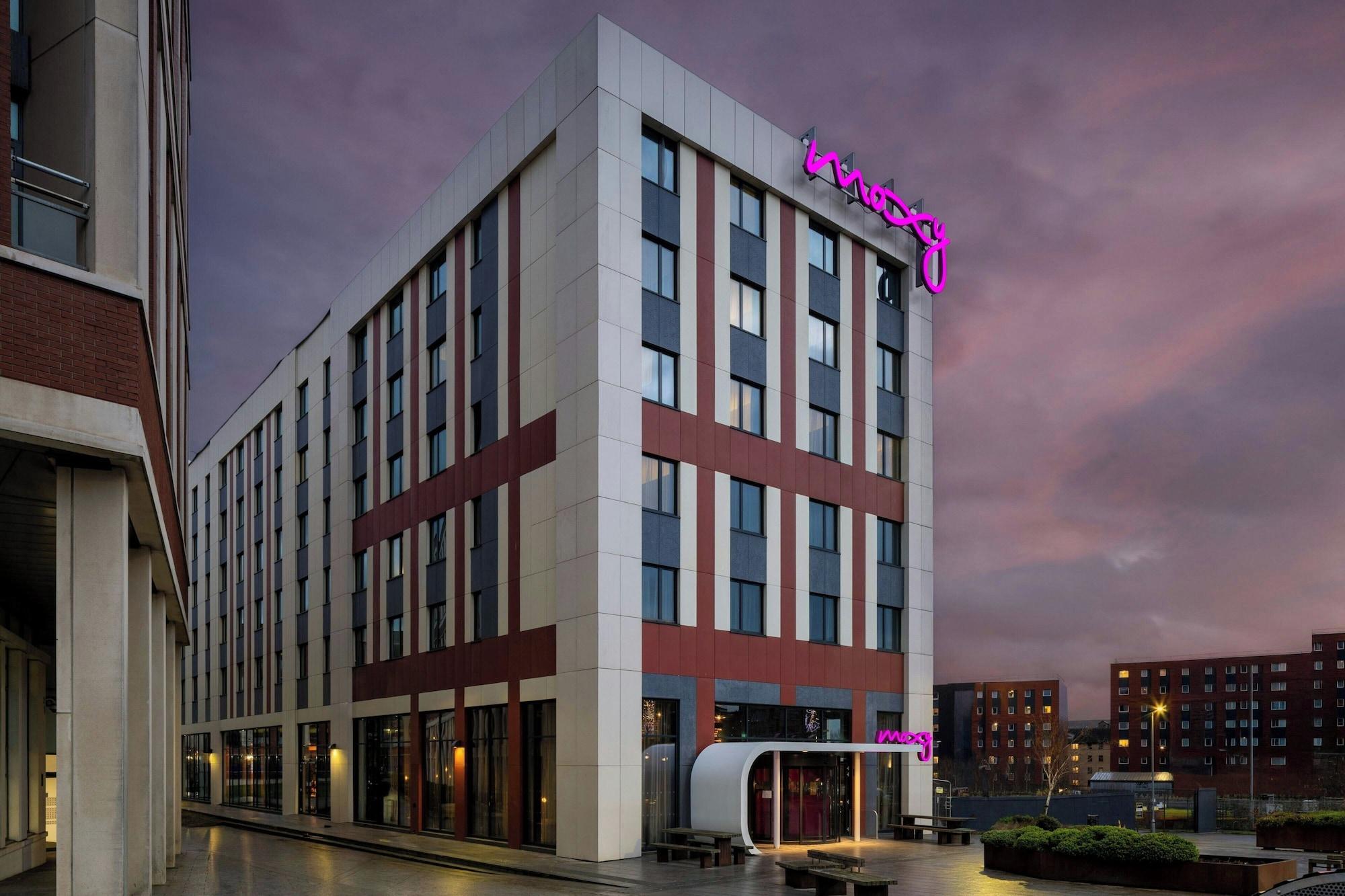 Vista Exterior Moxy Glasgow Merchant City