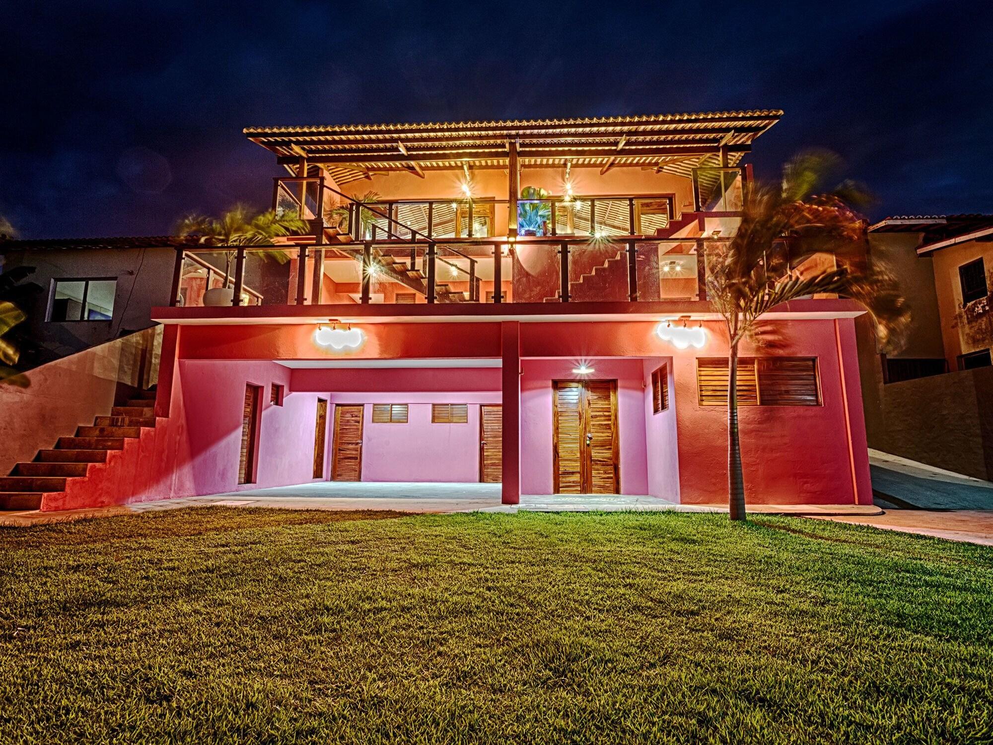 Vista Exterior Castelo Pink Boutique Hotel