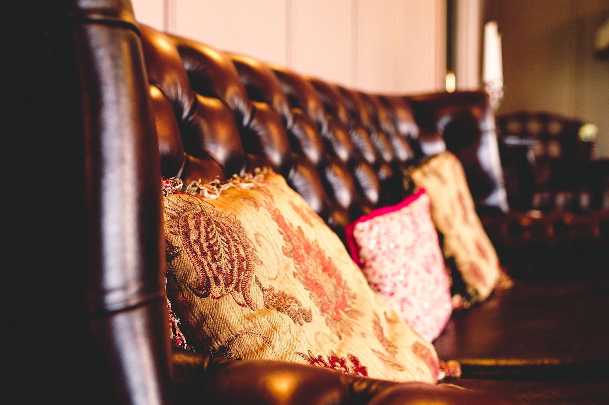 Bar/Salón Causeway Hotel