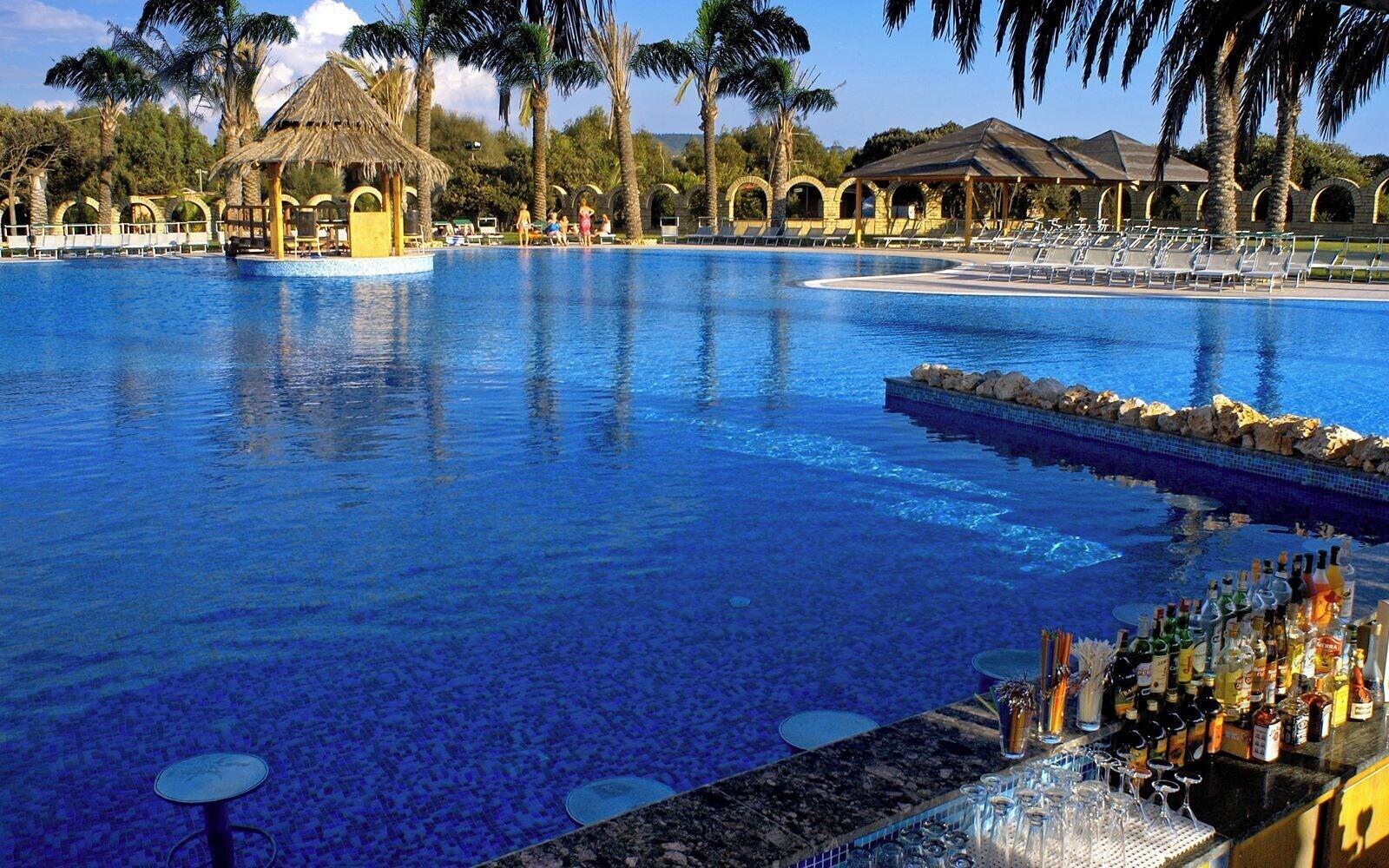 Varios Villaggio Stella Maris